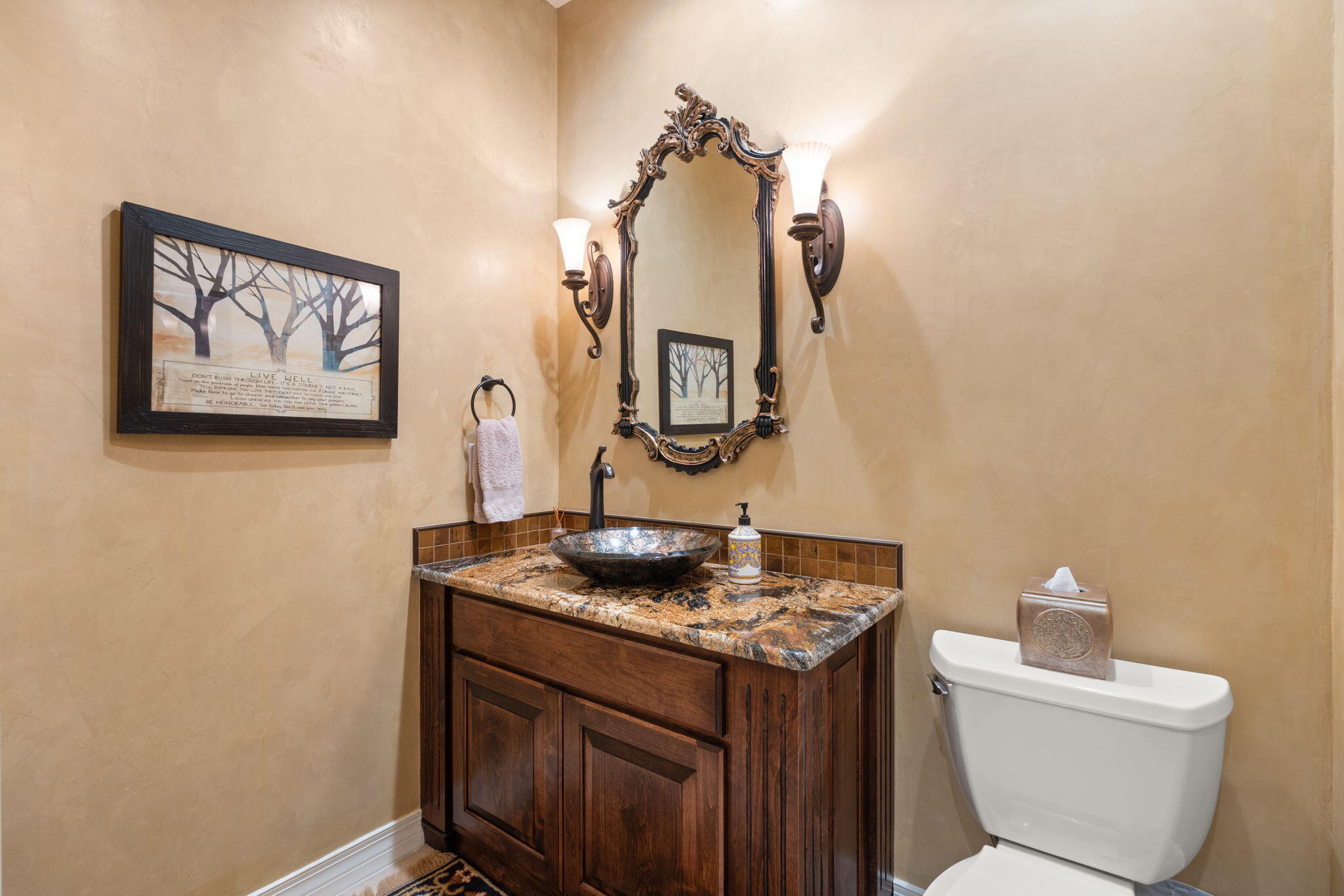 11611 PAGANICA Way NE