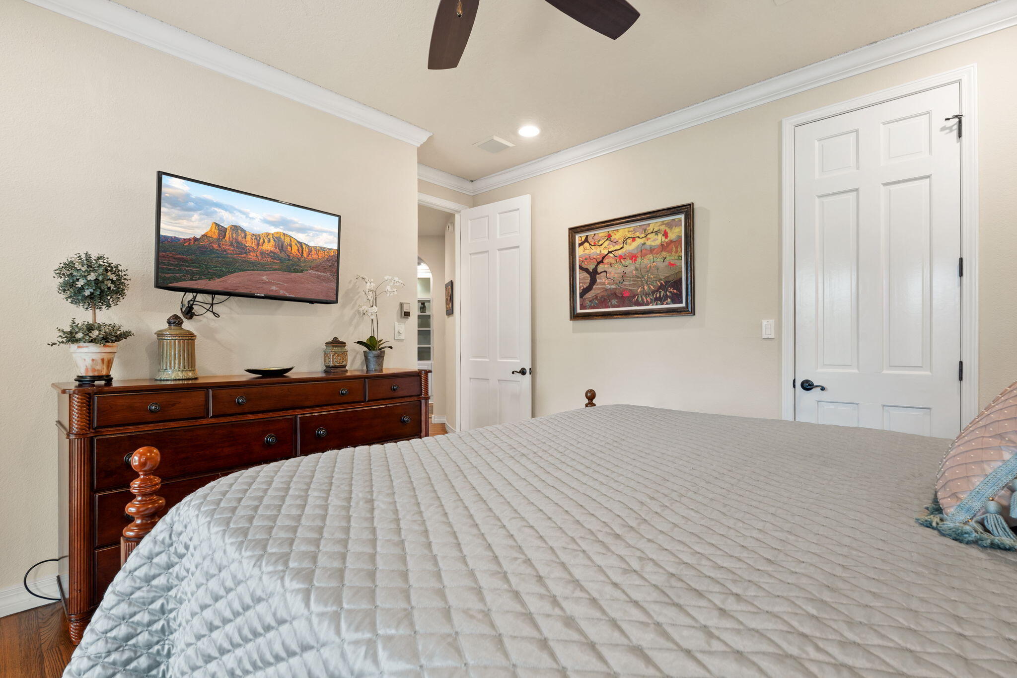 11611 PAGANICA Way NE