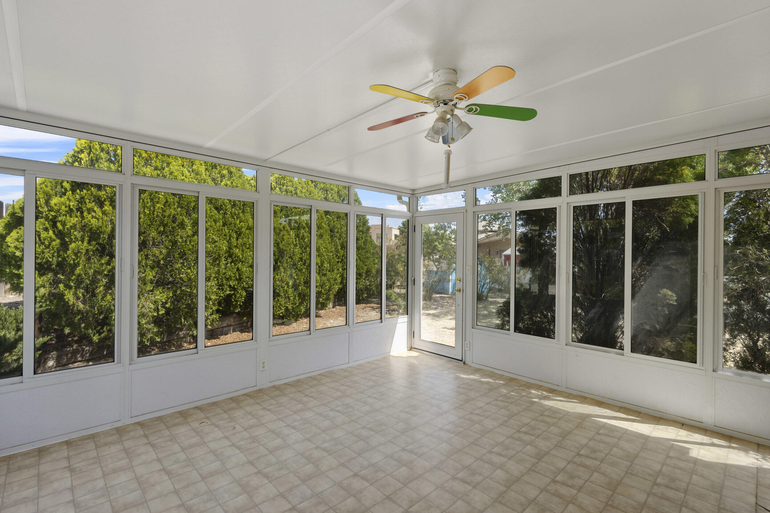 6549 CLIFFROSE Road NW