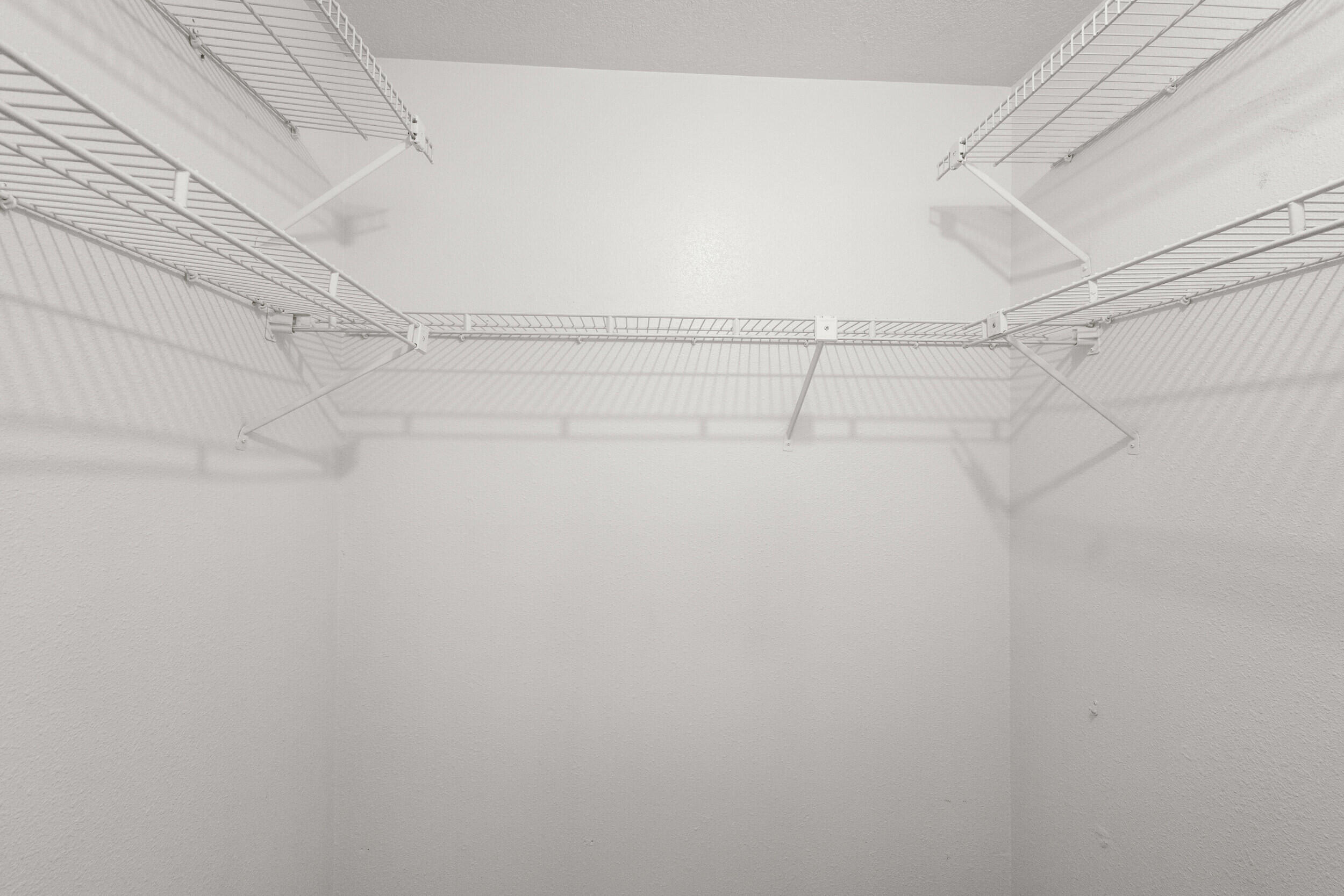 6549 CLIFFROSE Road NW