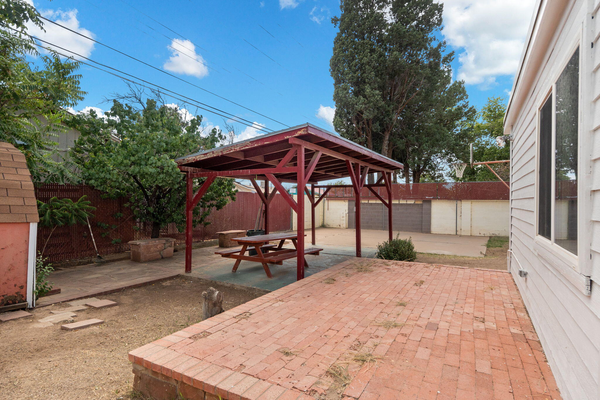 4908 PALO DURO Avenue NE