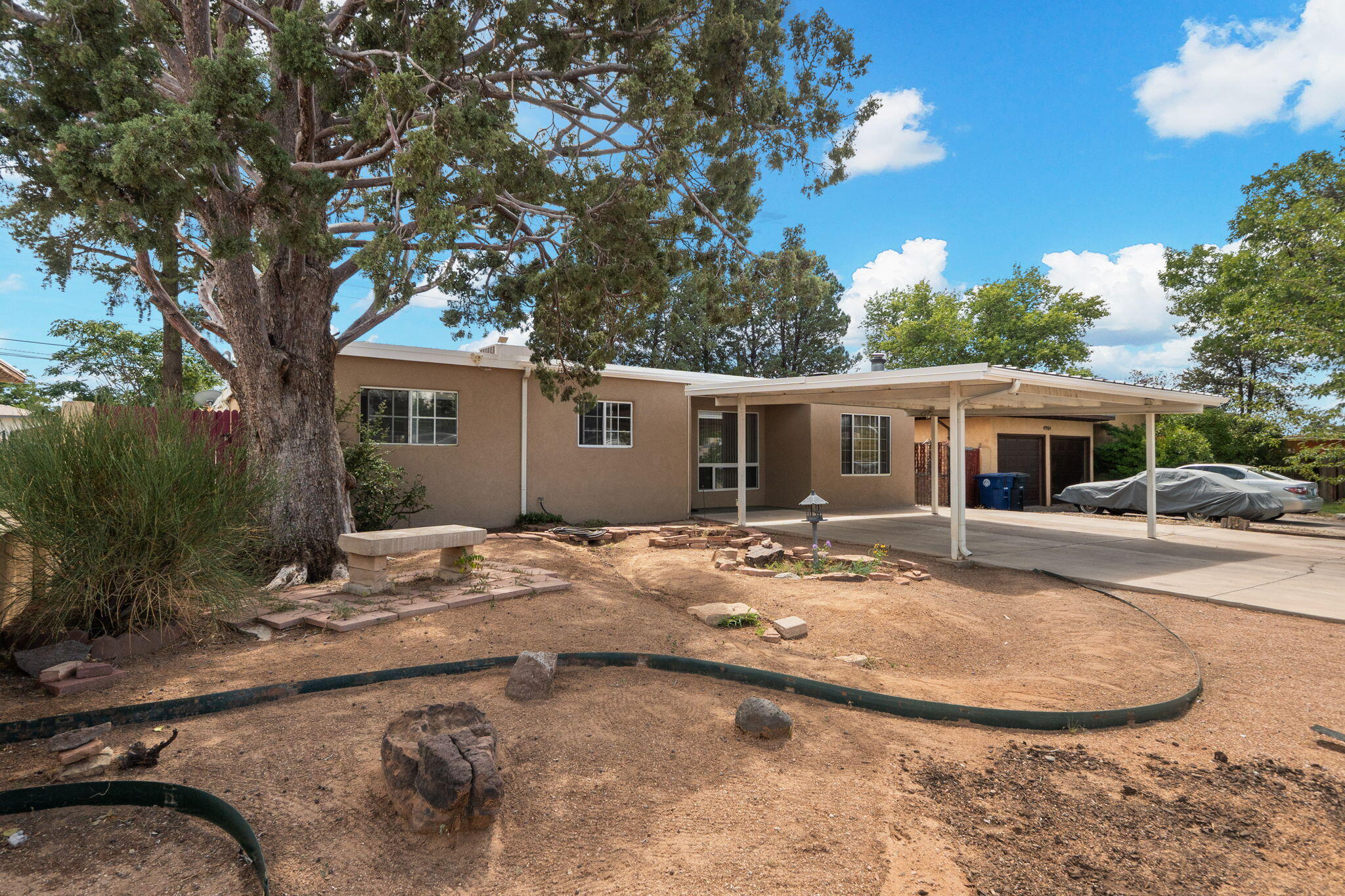 4908 PALO DURO Avenue NE