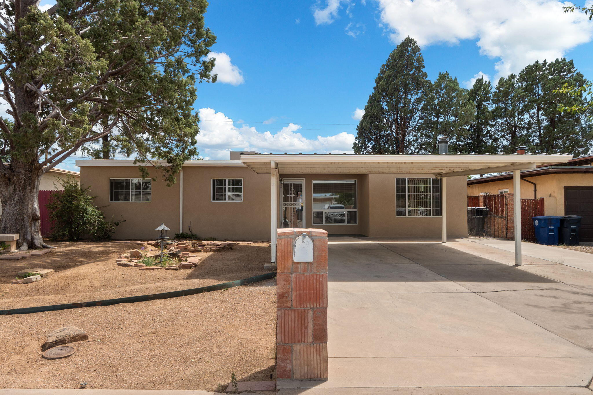 4908 PALO DURO Avenue NE