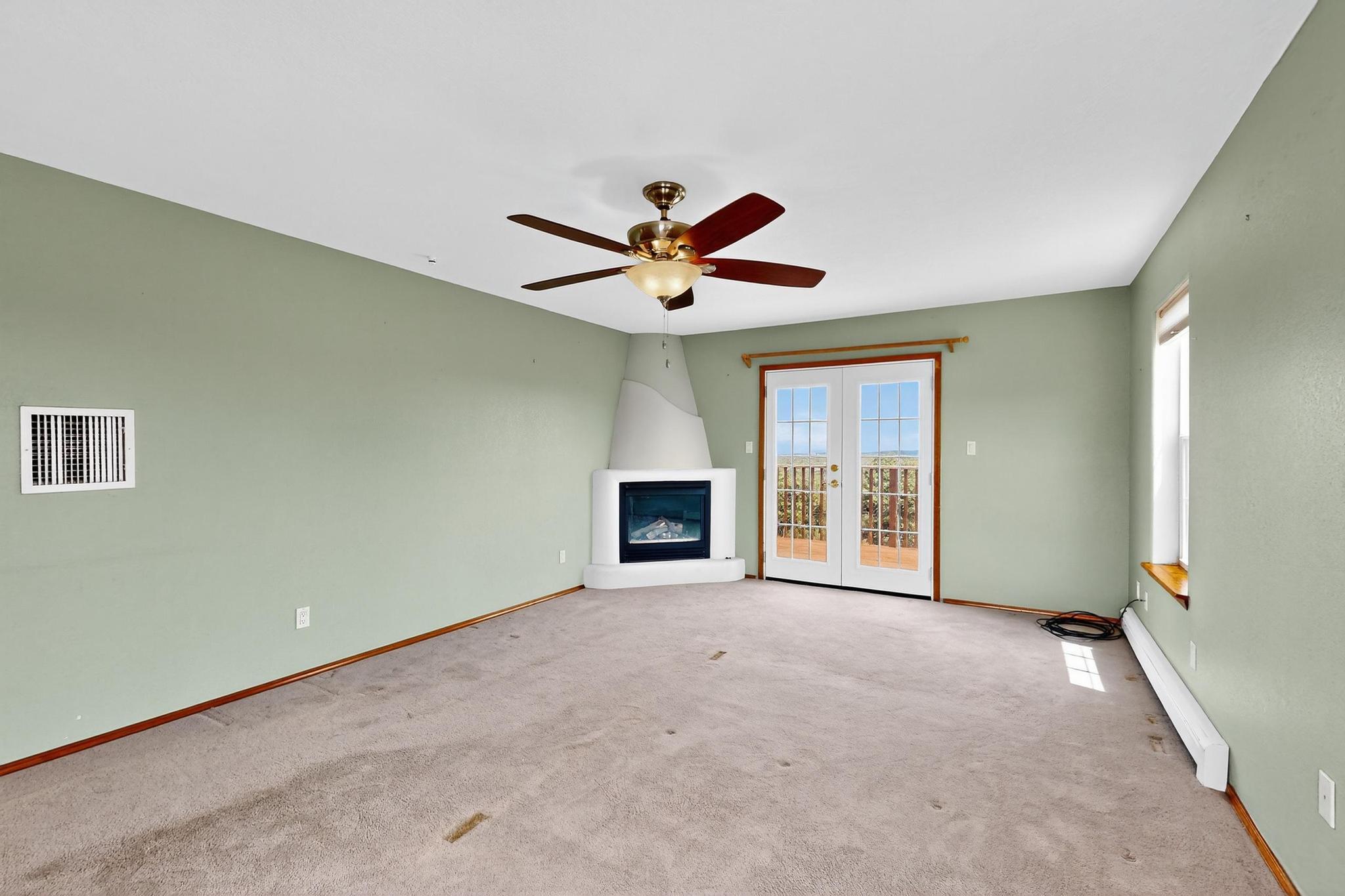 6 WESTERN SADDLE Drive