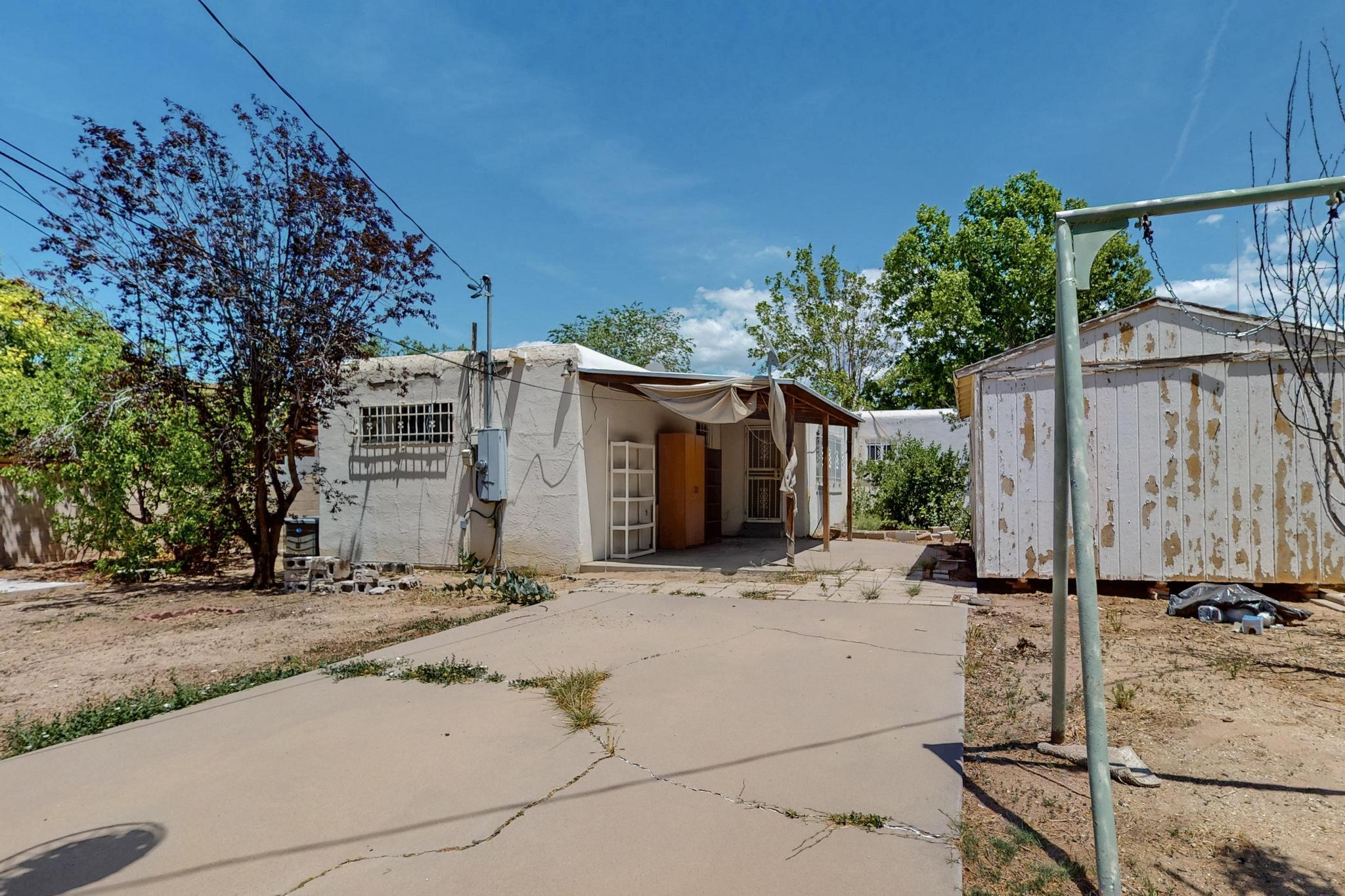 805 FLORIDA Street SE