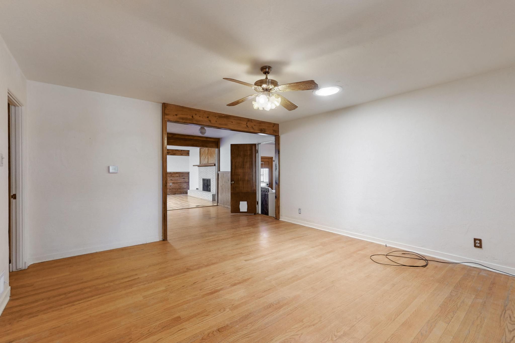 805 FLORIDA Street SE