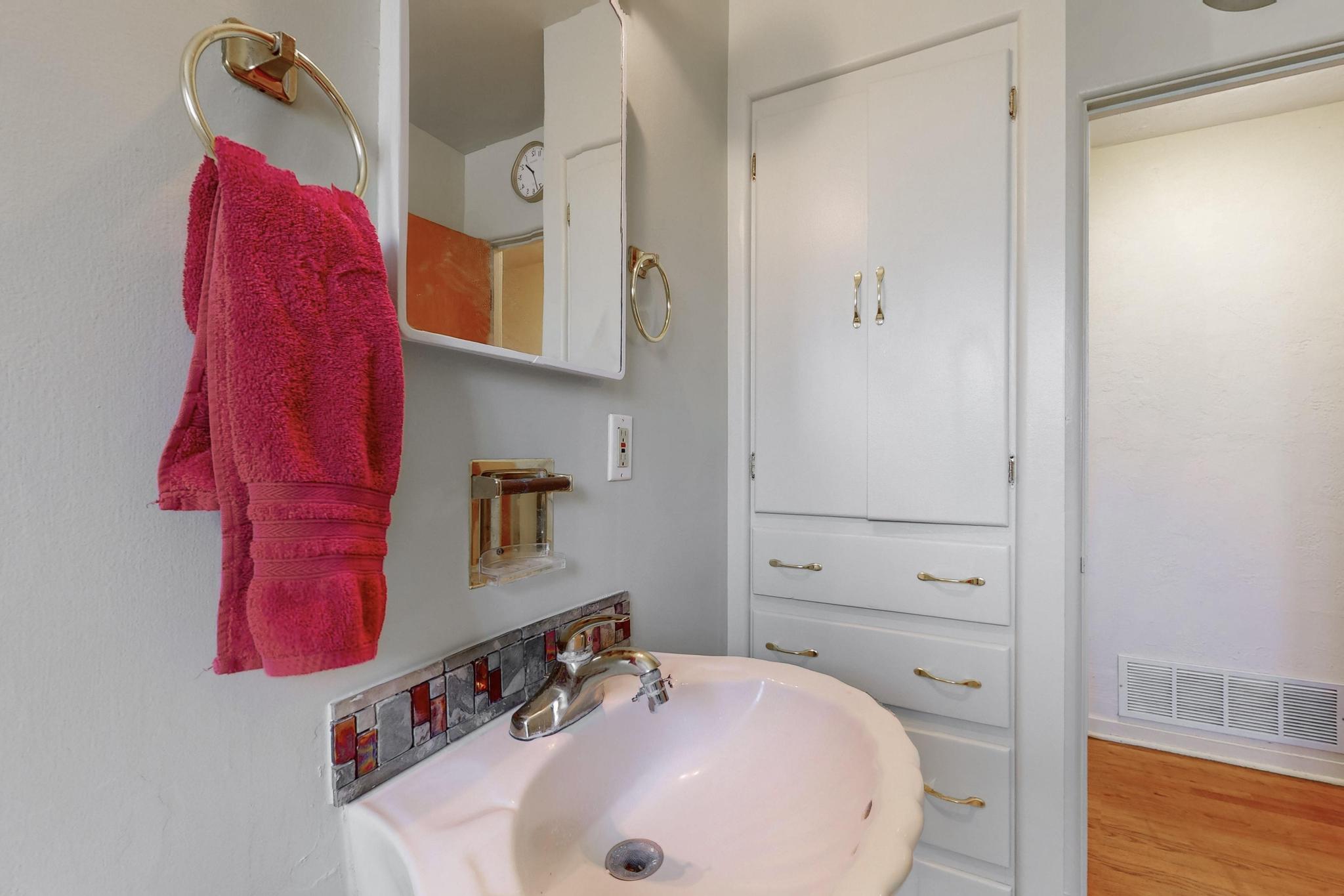 805 FLORIDA Street SE