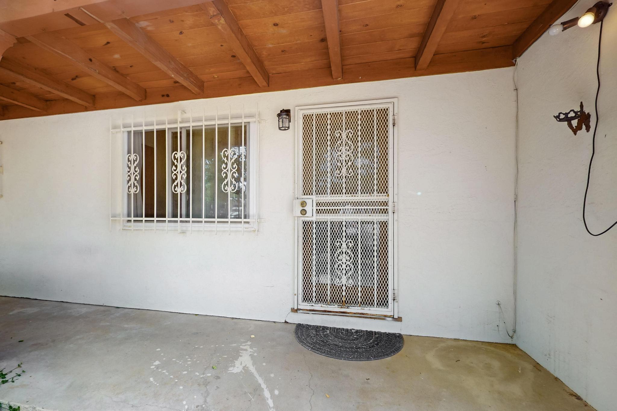 805 FLORIDA Street SE