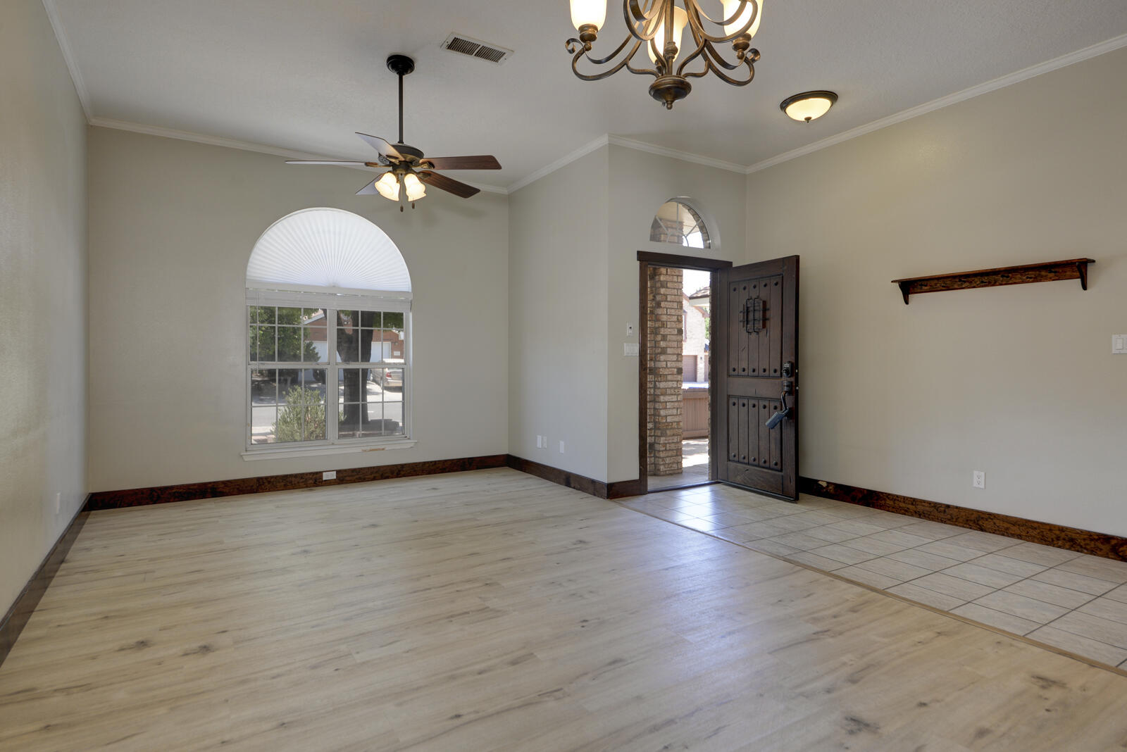 7520 ROSETTE Drive NW