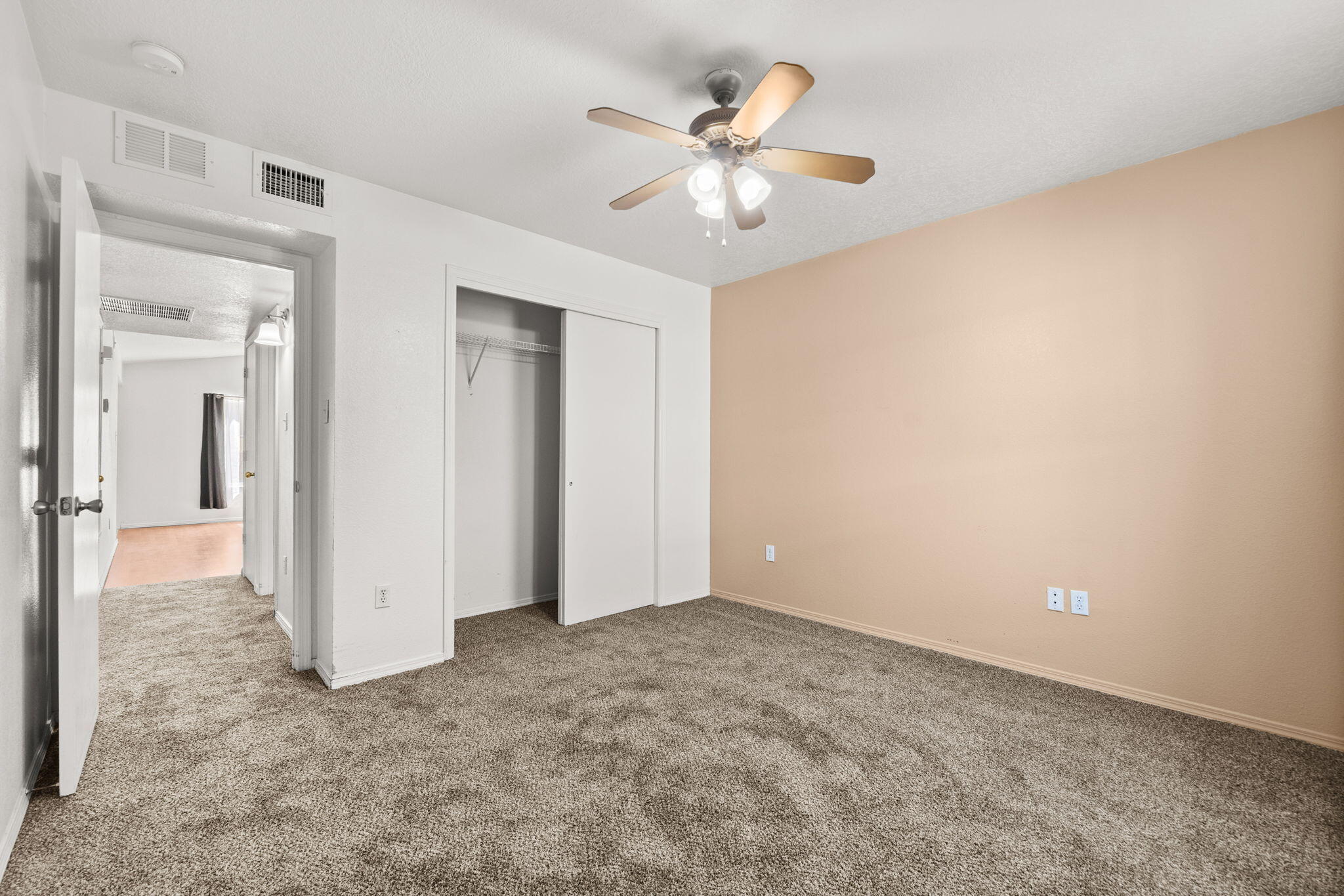 6008 BURGOS Avenue NW