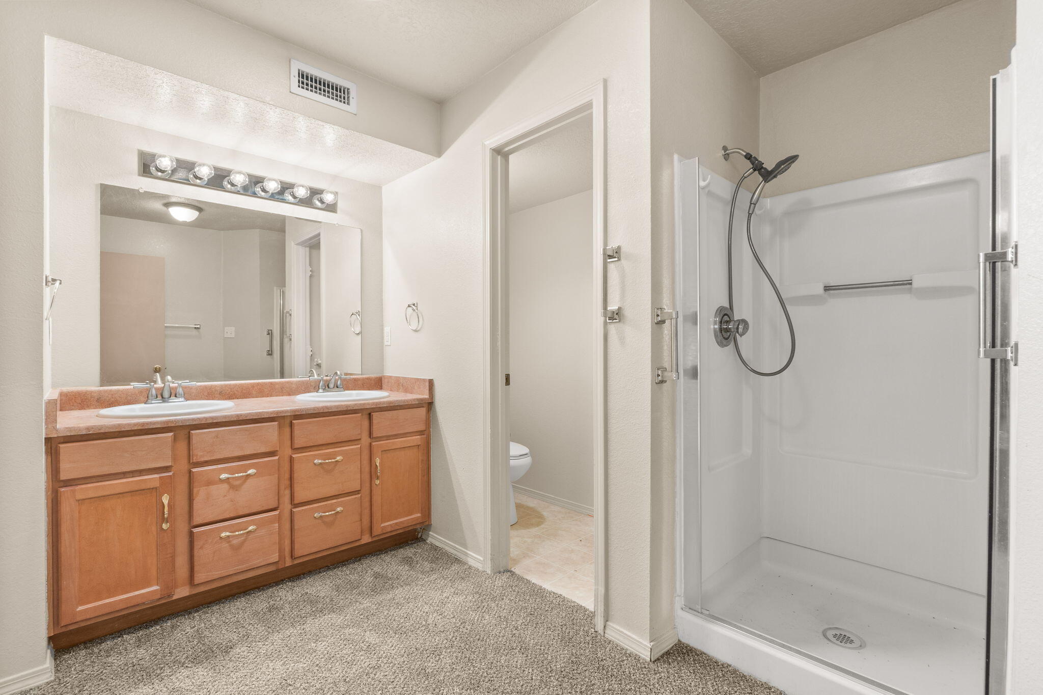 6008 BURGOS Avenue NW