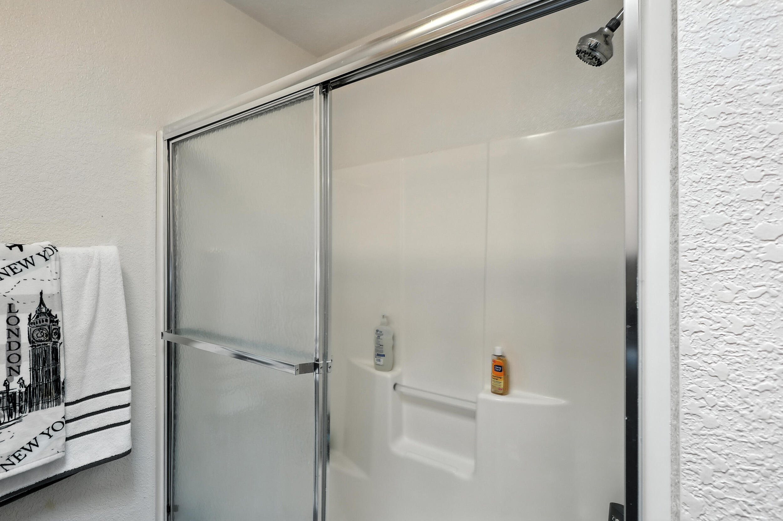 4801 IRVING Boulevard NW 304