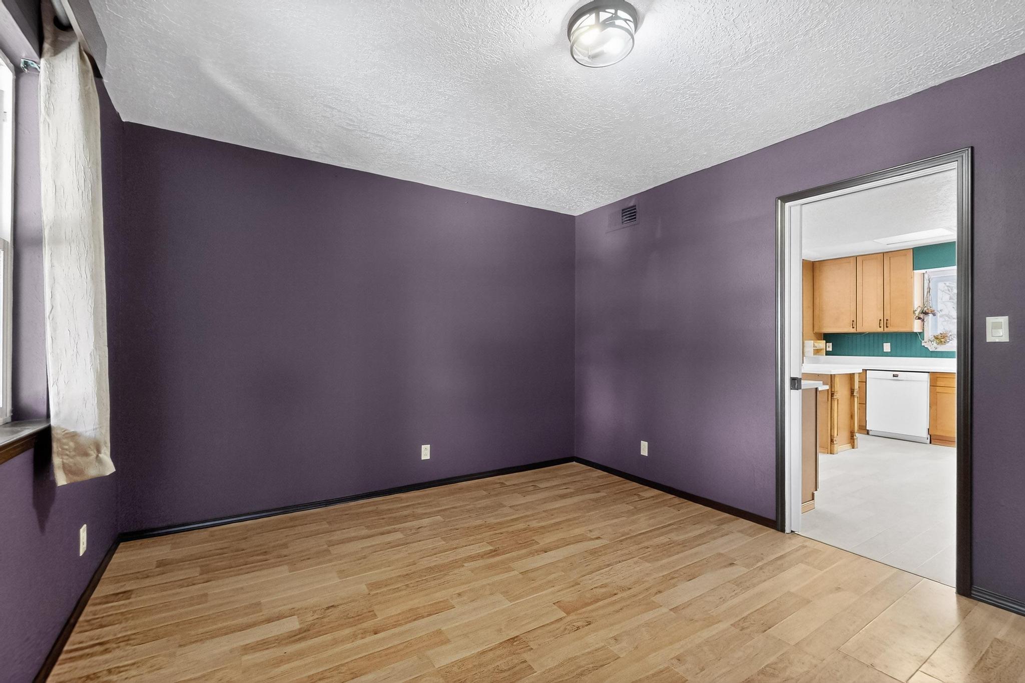 3904 GENERAL BRADLEY Street NE