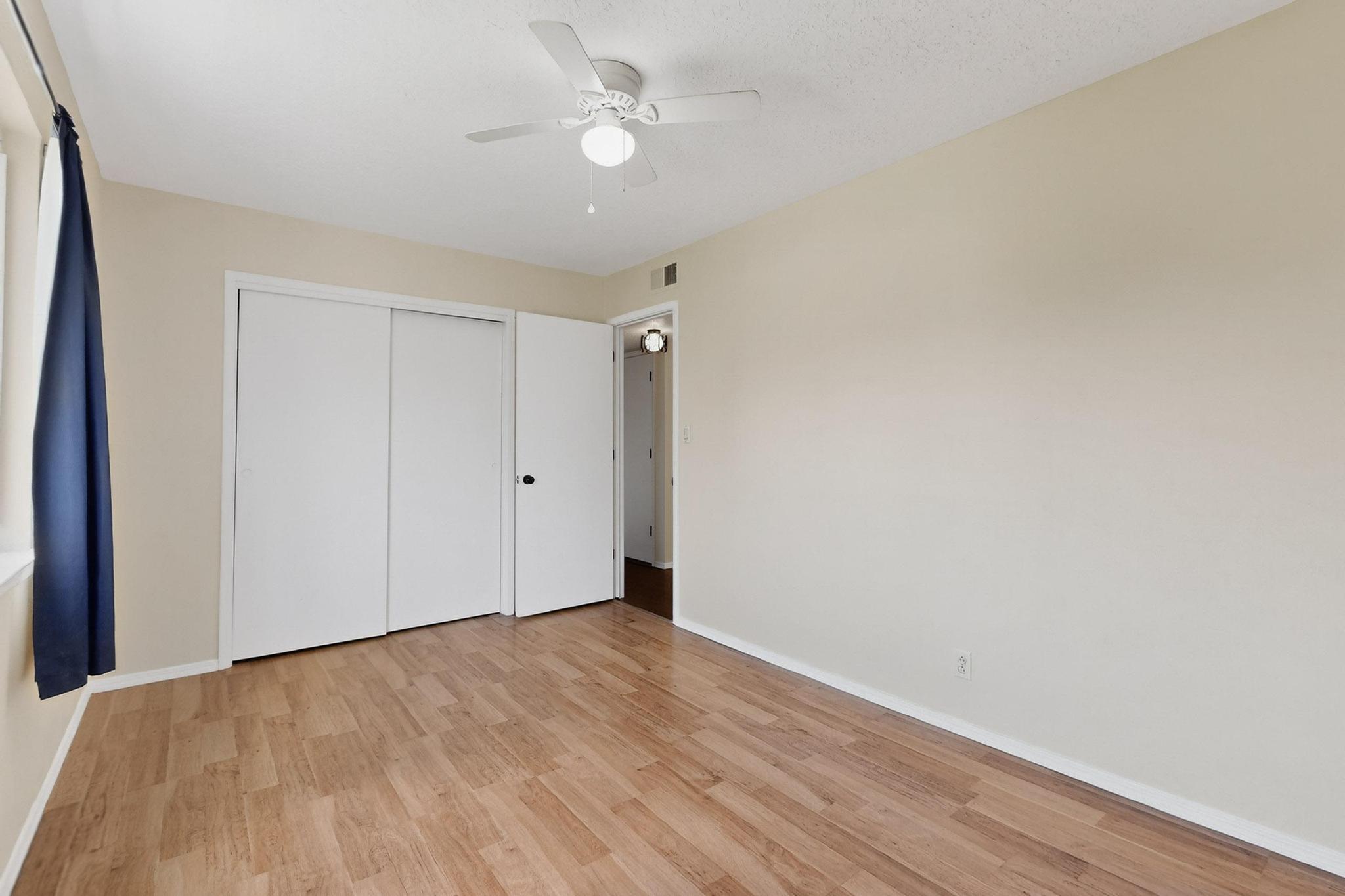 3904 GENERAL BRADLEY Street NE