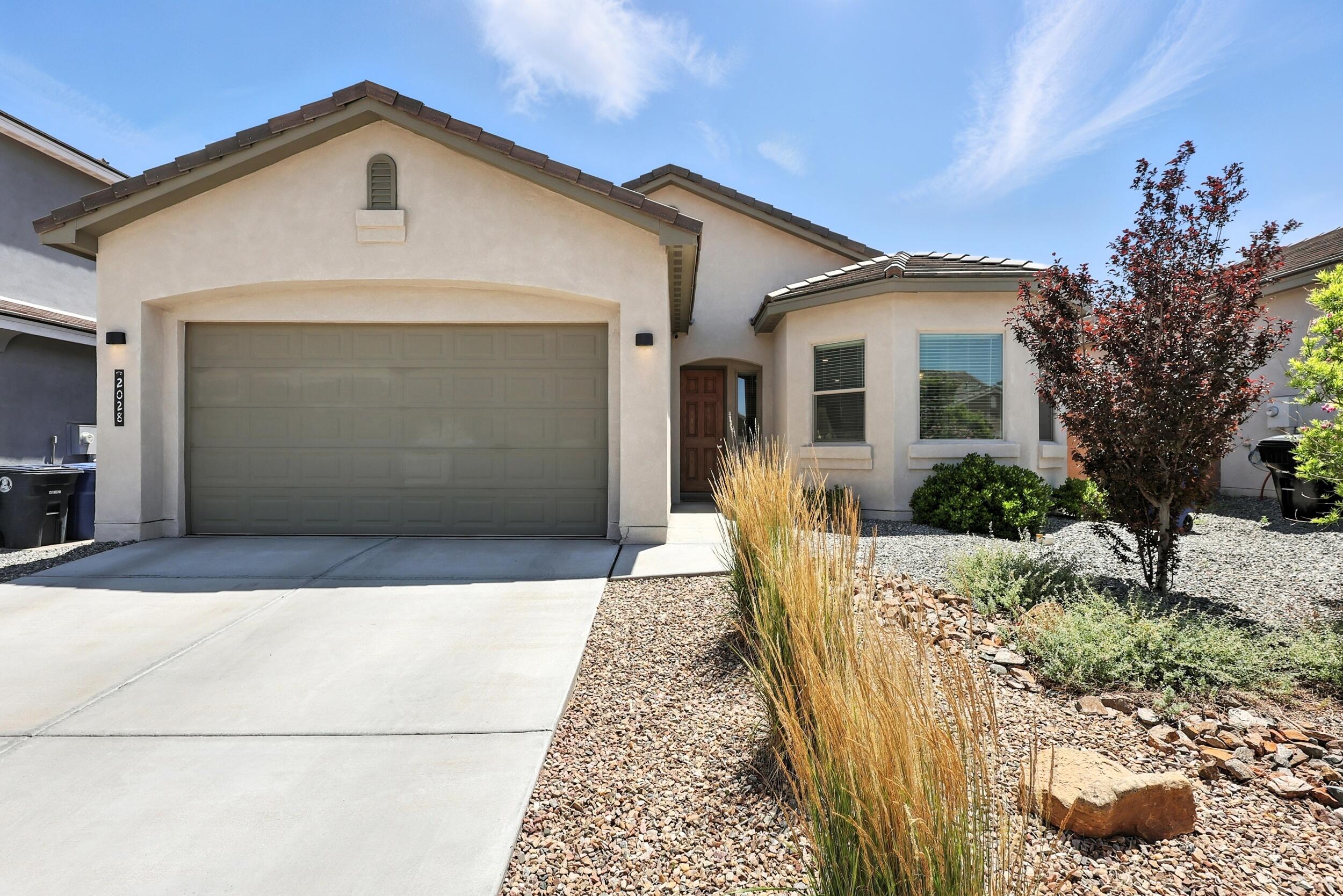 2028 LOBO TROT Court SE