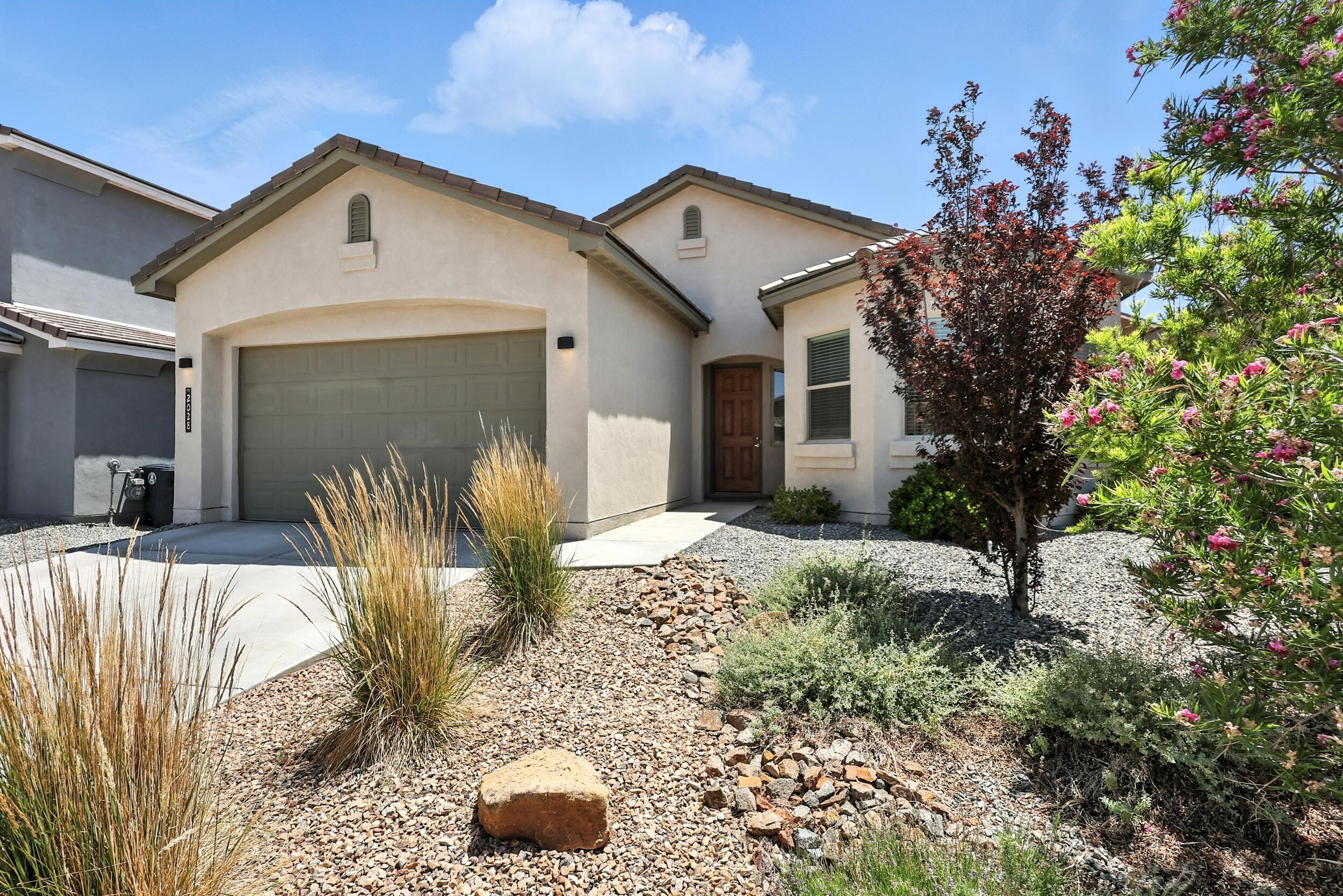 2028 LOBO TROT Court SE