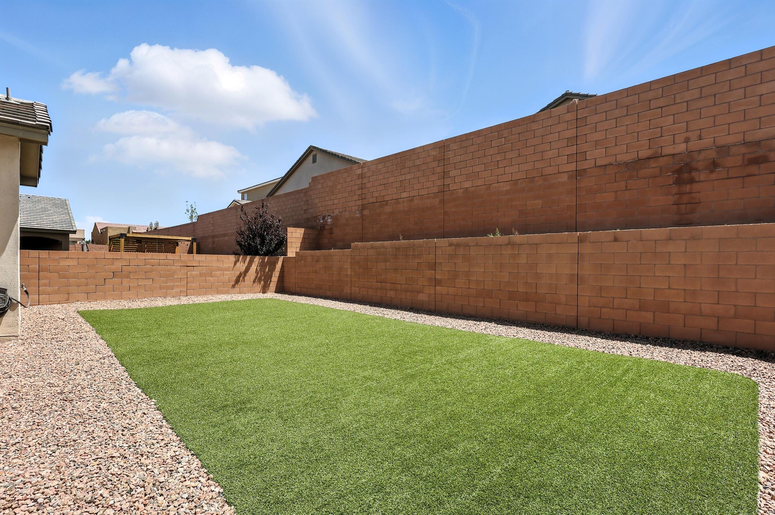 2028 LOBO TROT Court SE