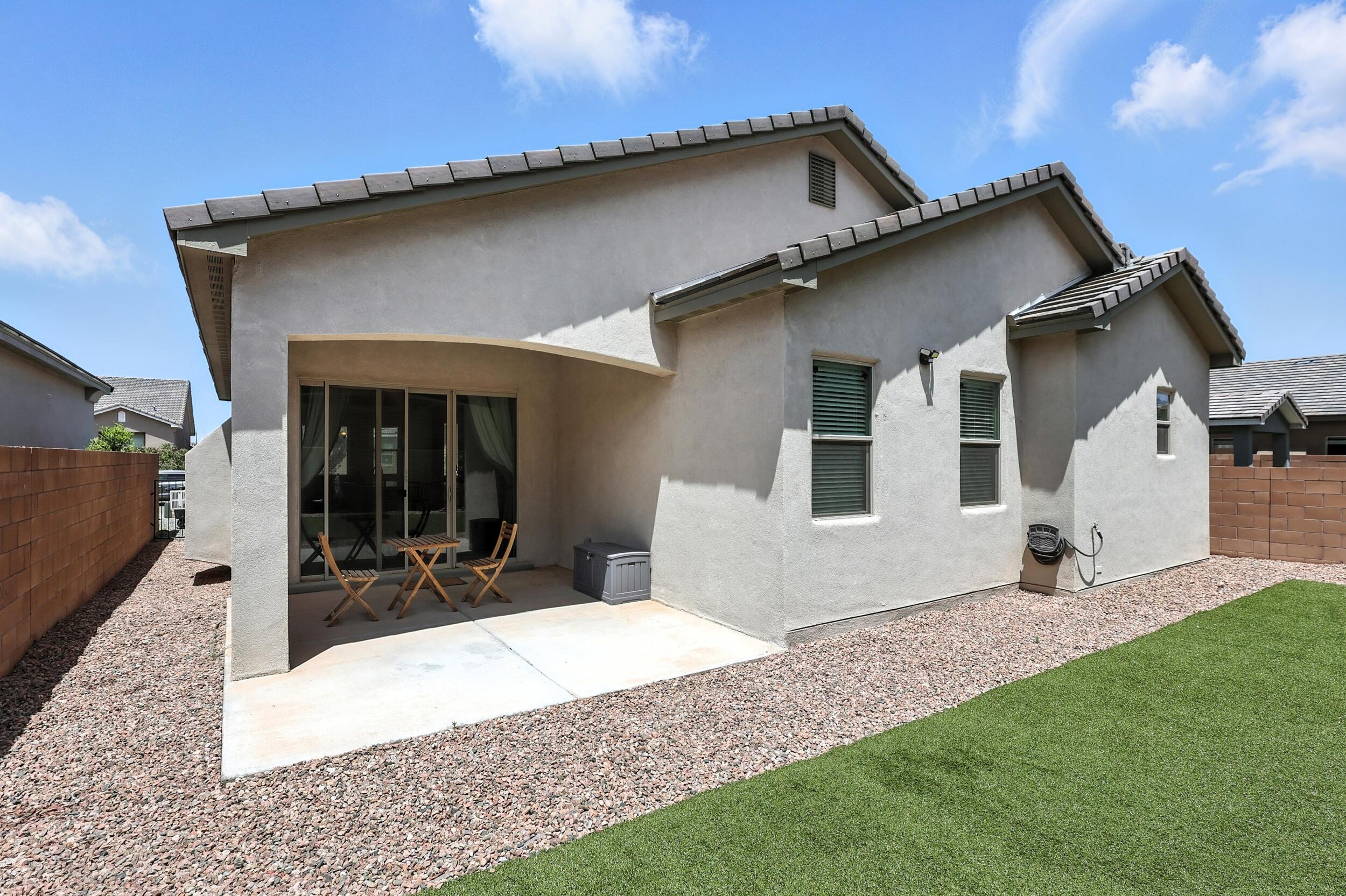 2028 LOBO TROT Court SE