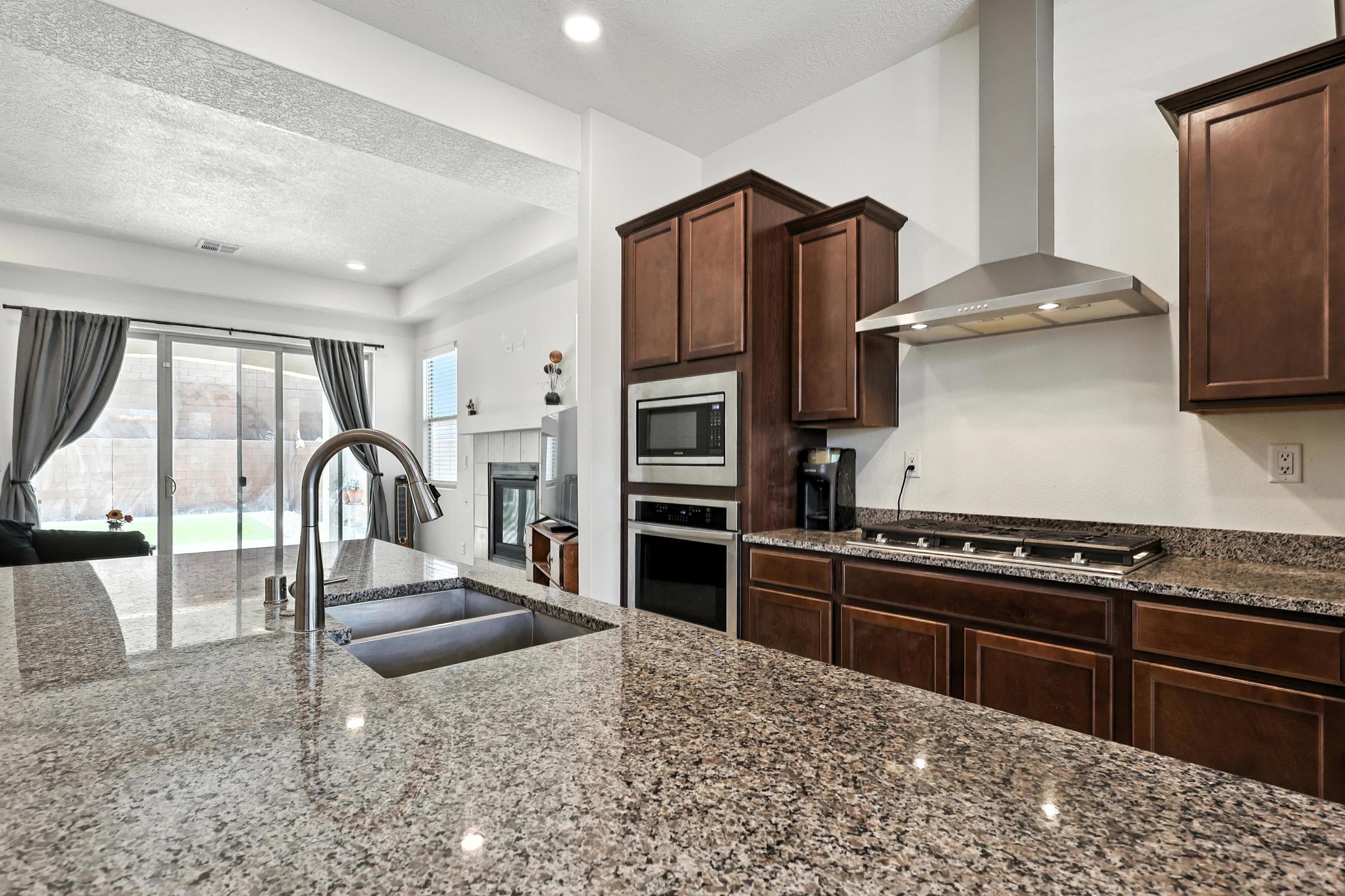 2028 LOBO TROT Court SE