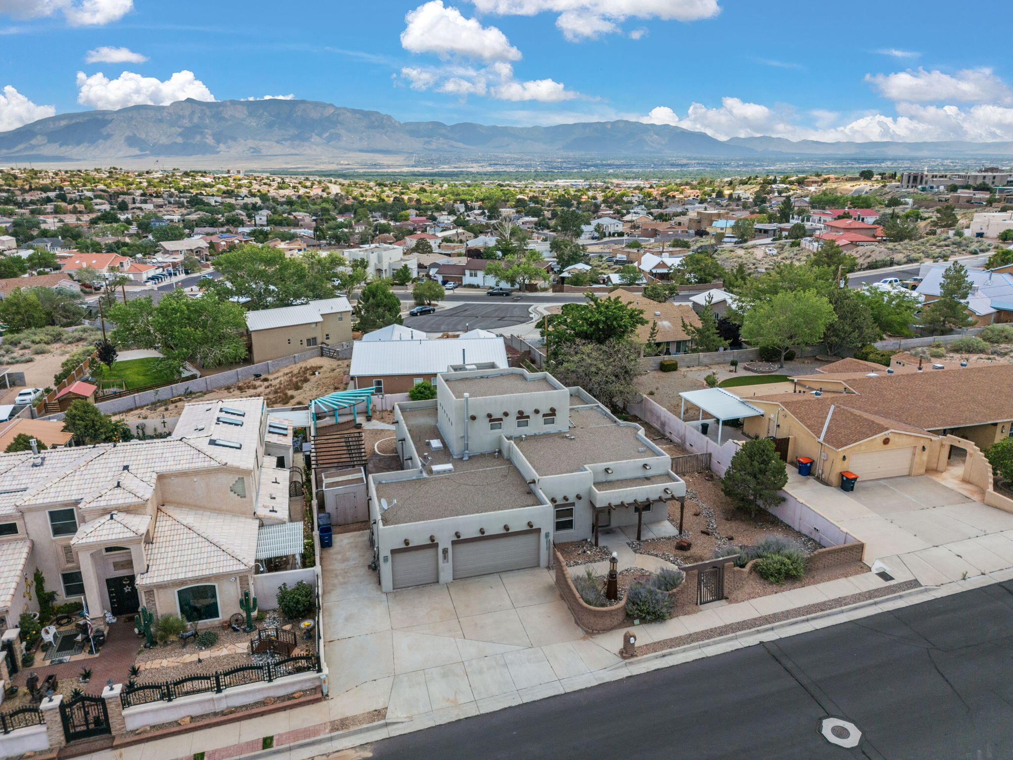 10612 DOVER Street NW