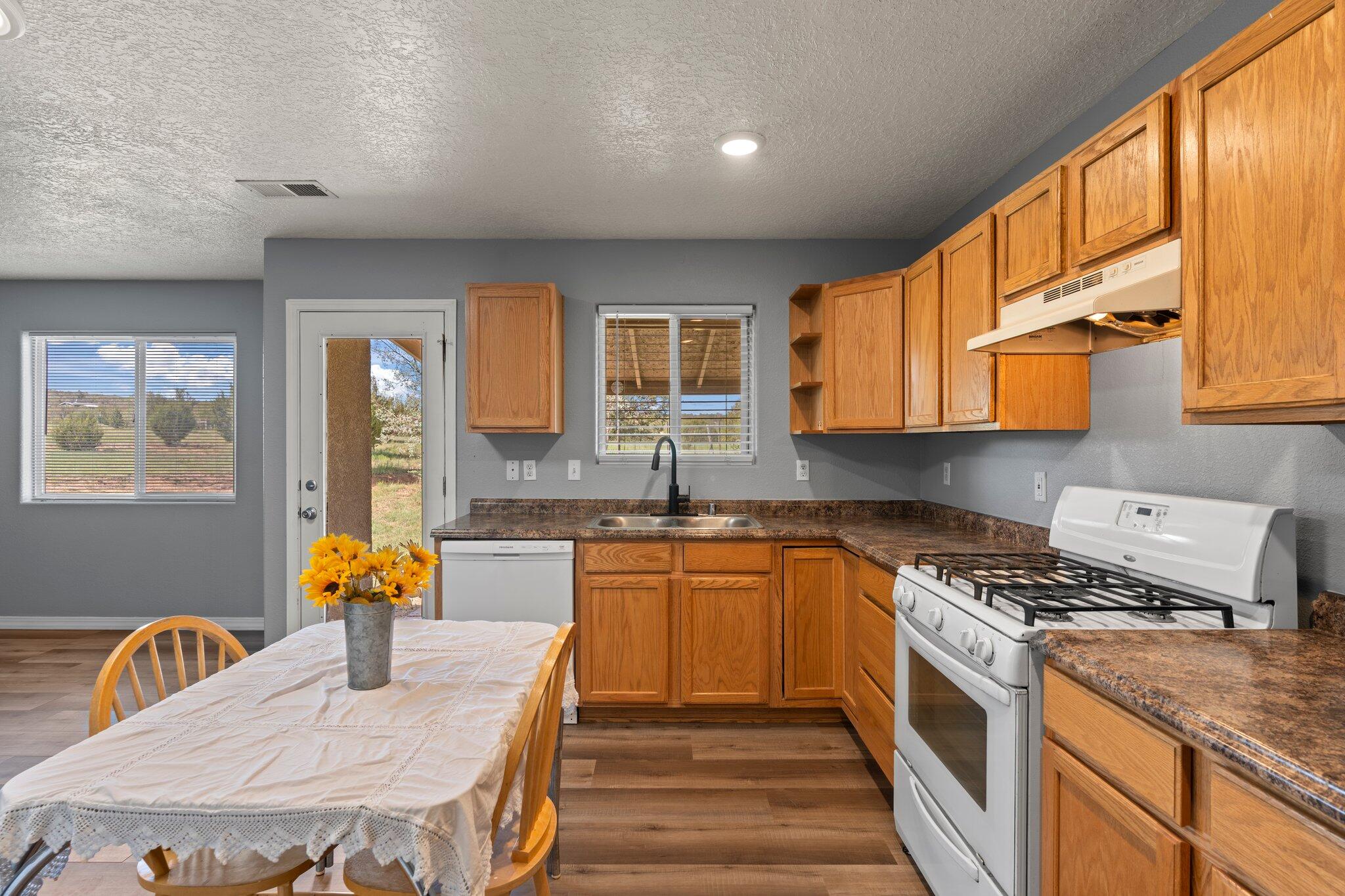 122 JESSE JAMES Road