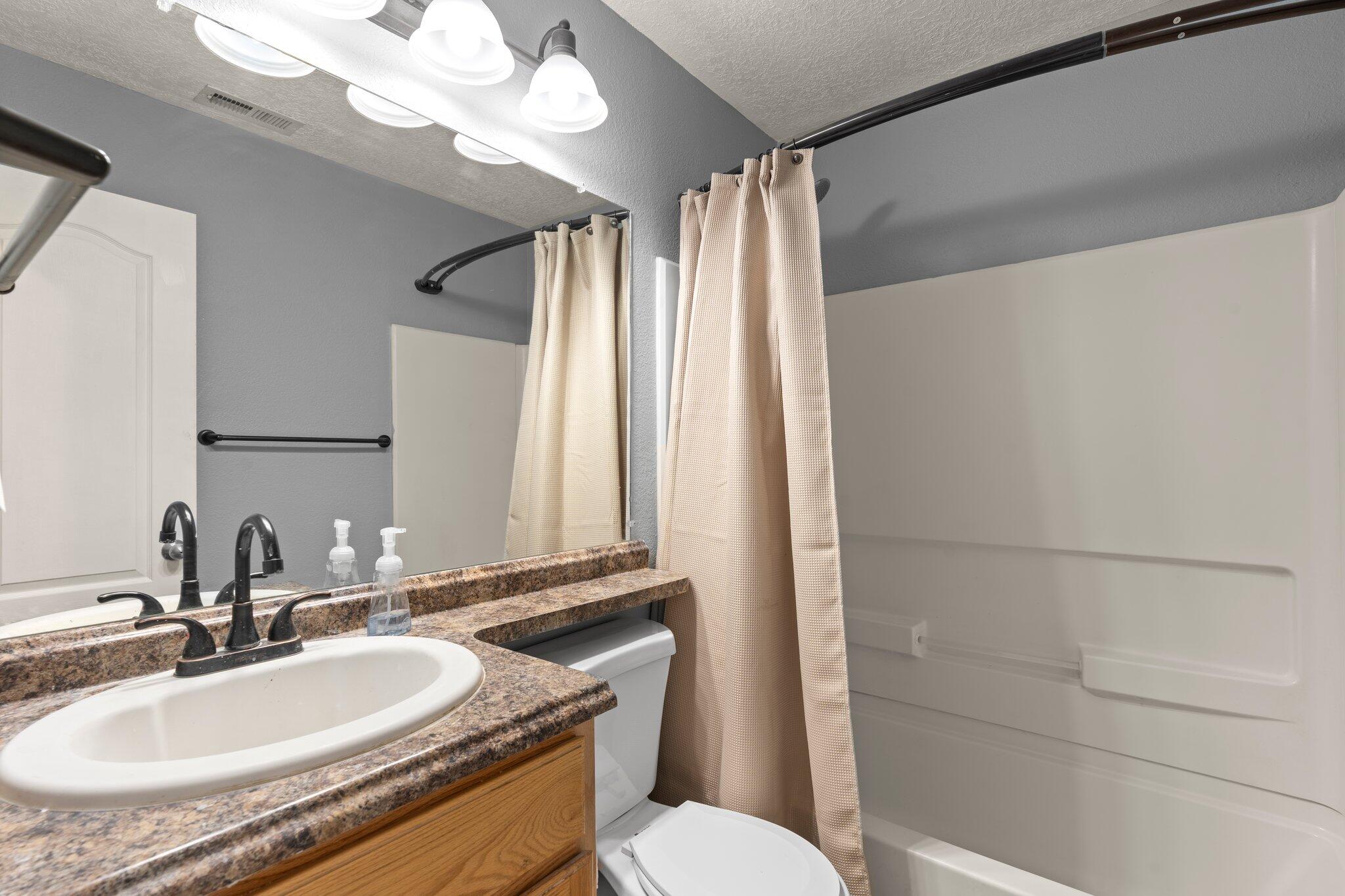 122 JESSE JAMES Road