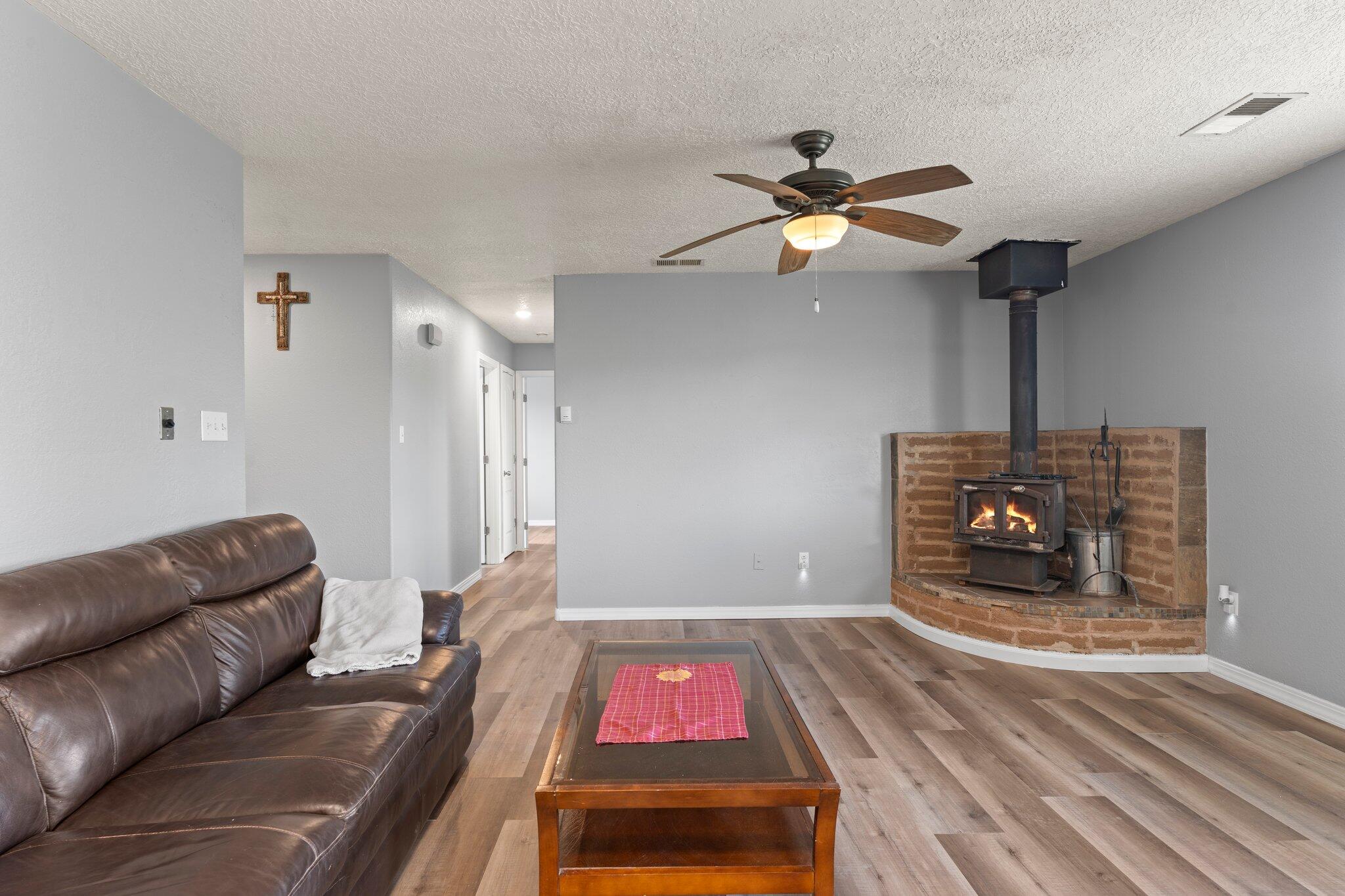 122 JESSE JAMES Road