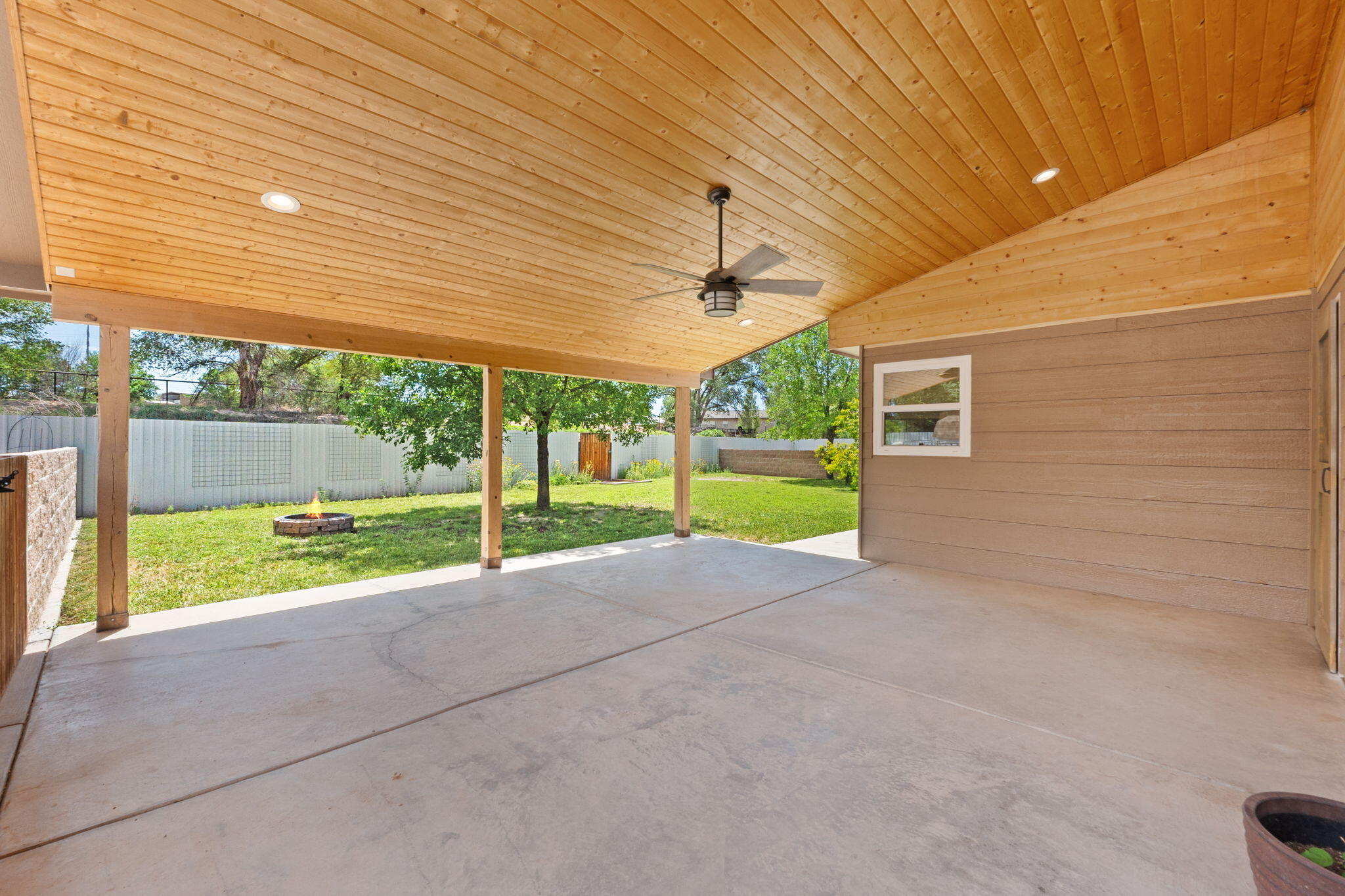 36 PALOMAS Road