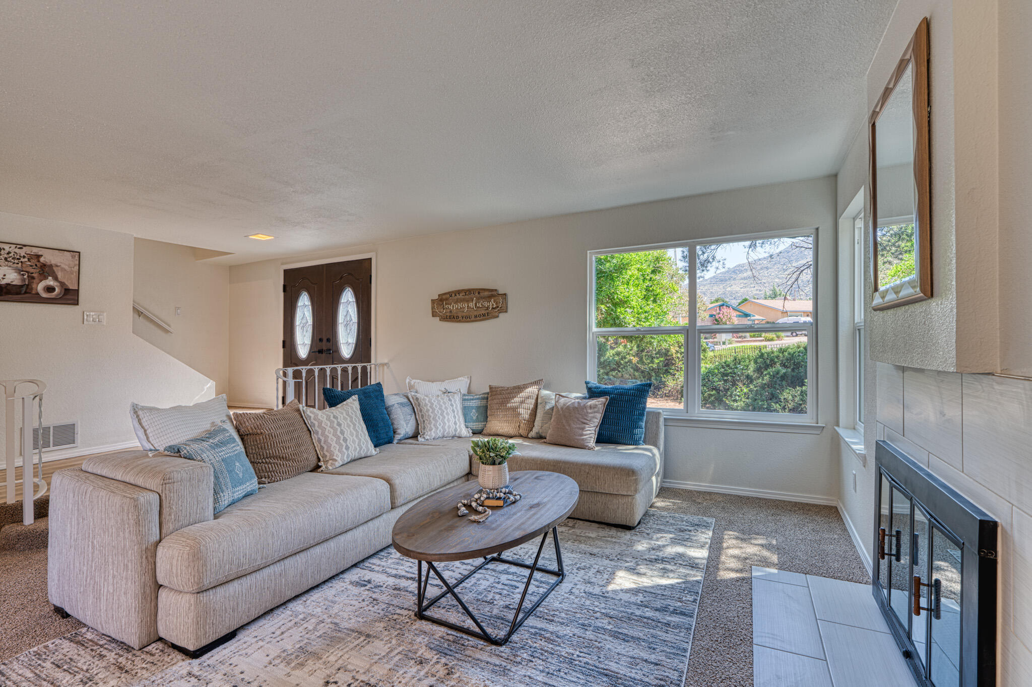 12704 EASTRIDGE Place NE