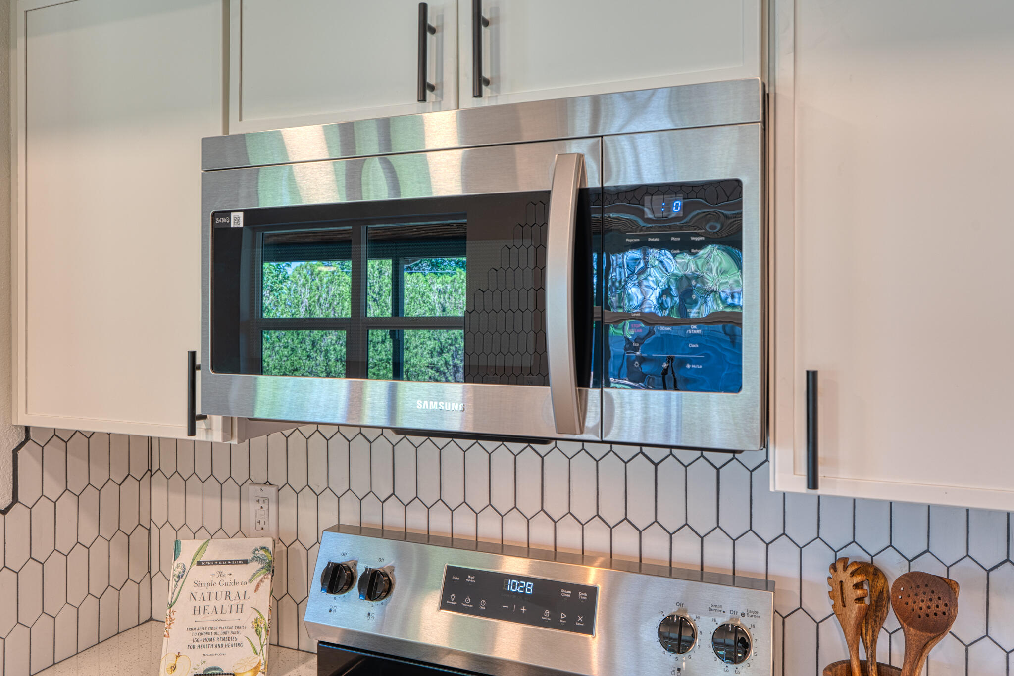 12704 EASTRIDGE Place NE