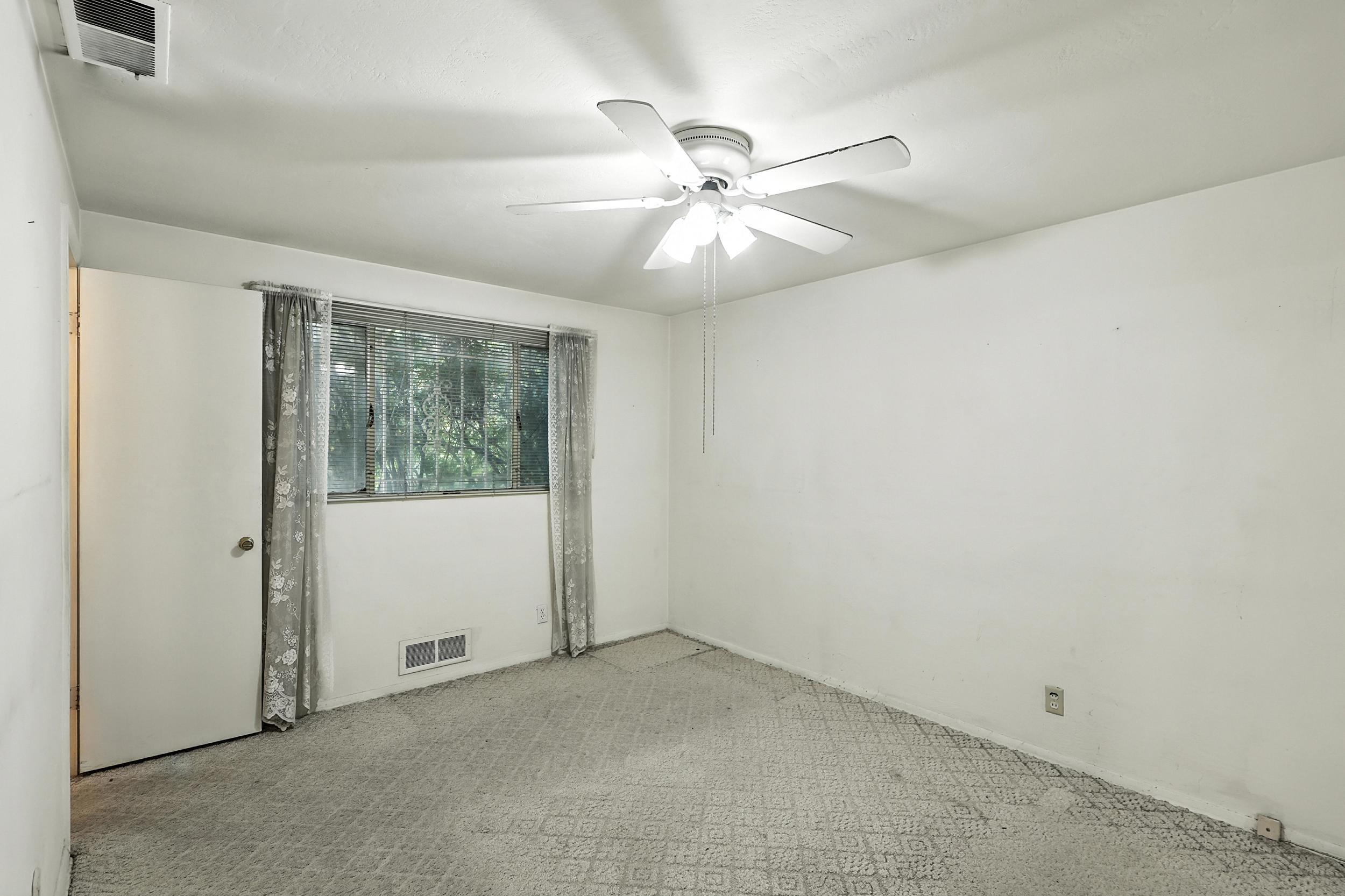 2908 ARIZONA Street NE