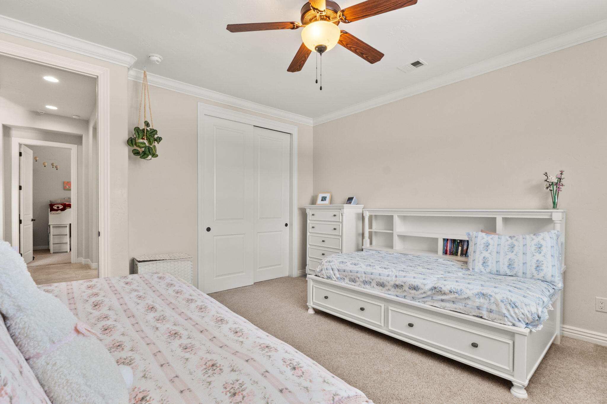 9123 TWILIGHT Lane NE