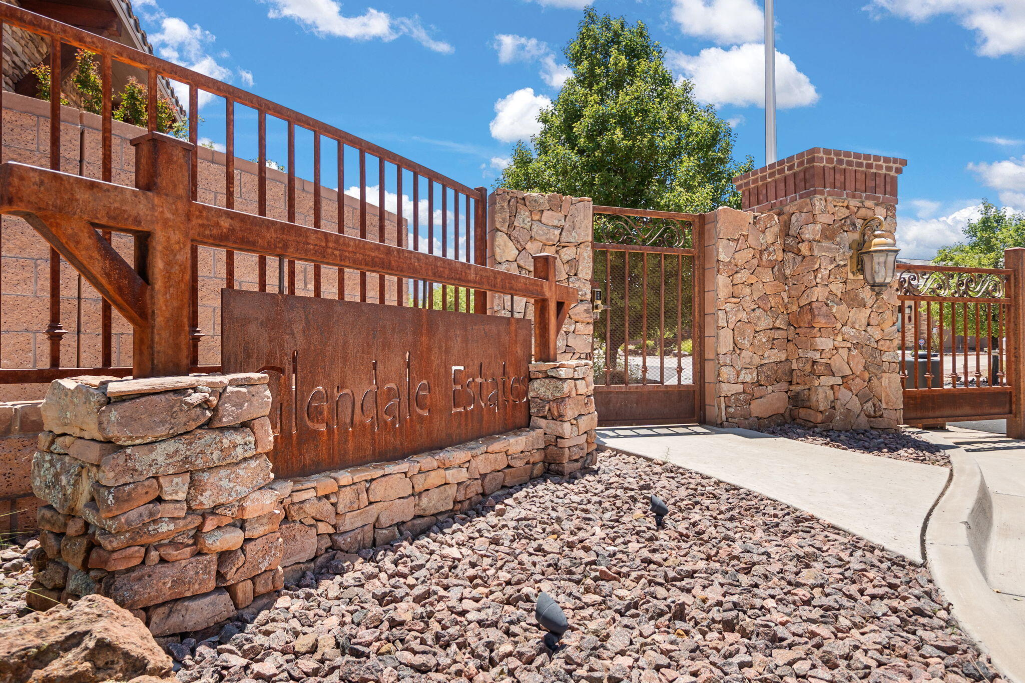 9123 TWILIGHT Lane NE