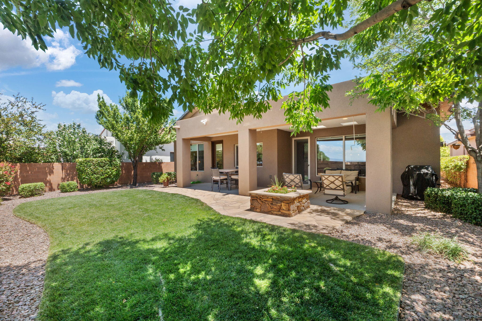 9123 TWILIGHT Lane NE