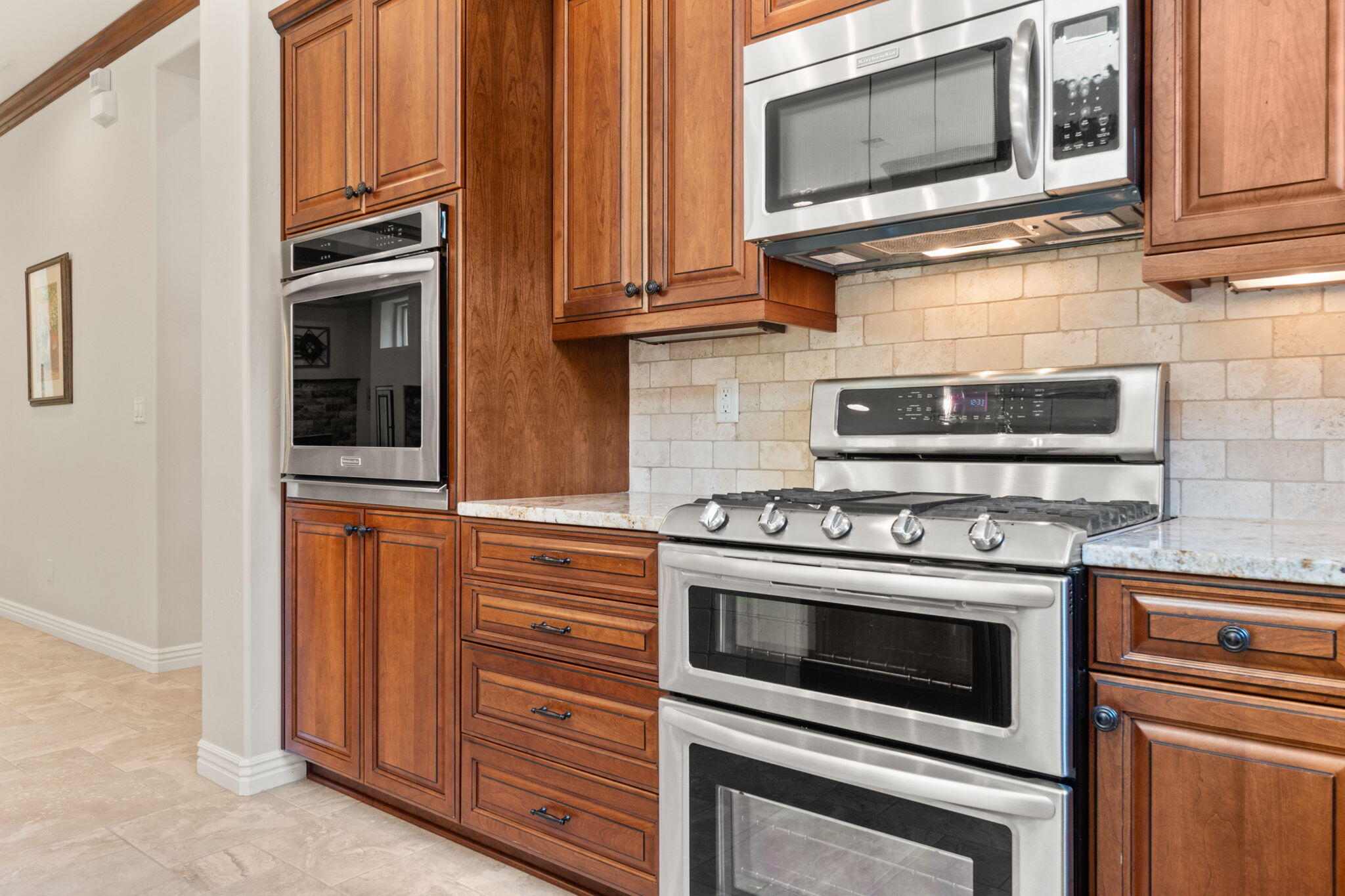 9123 TWILIGHT Lane NE