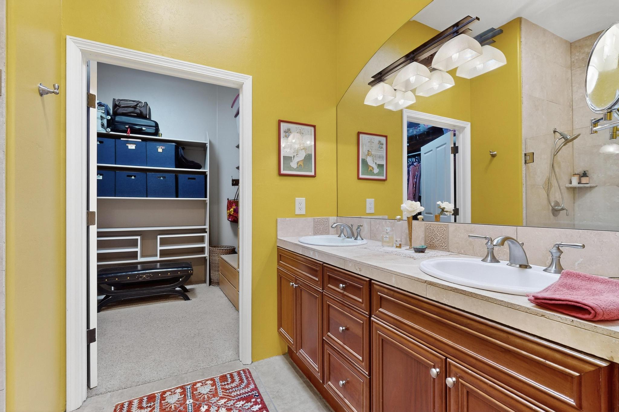 8912 Desert Fox Way NE