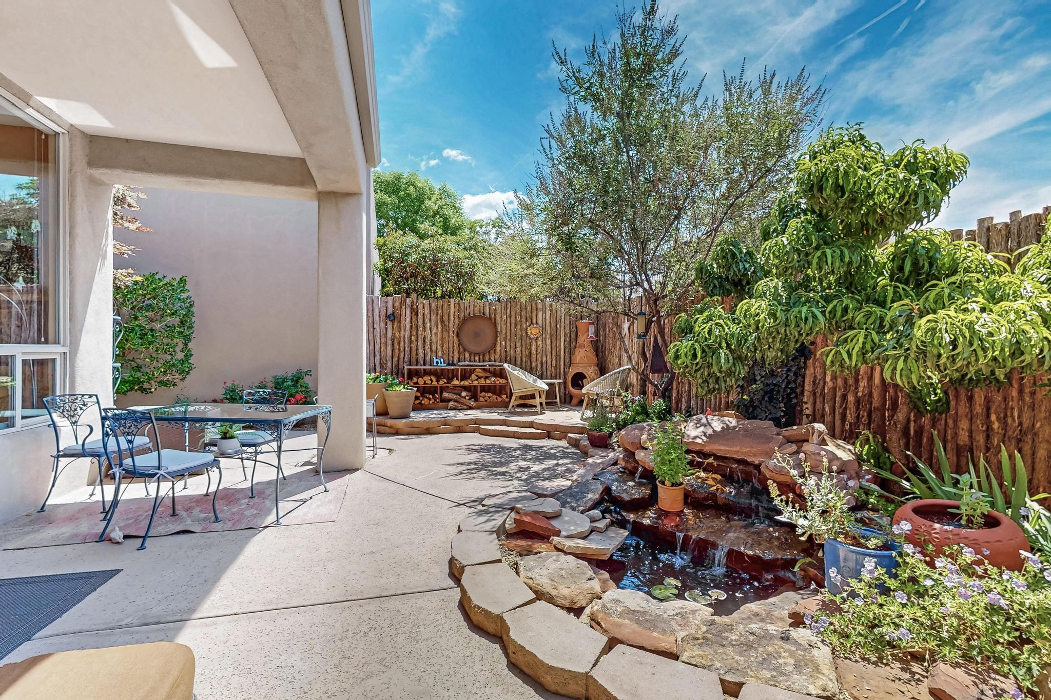 8912 Desert Fox Way NE