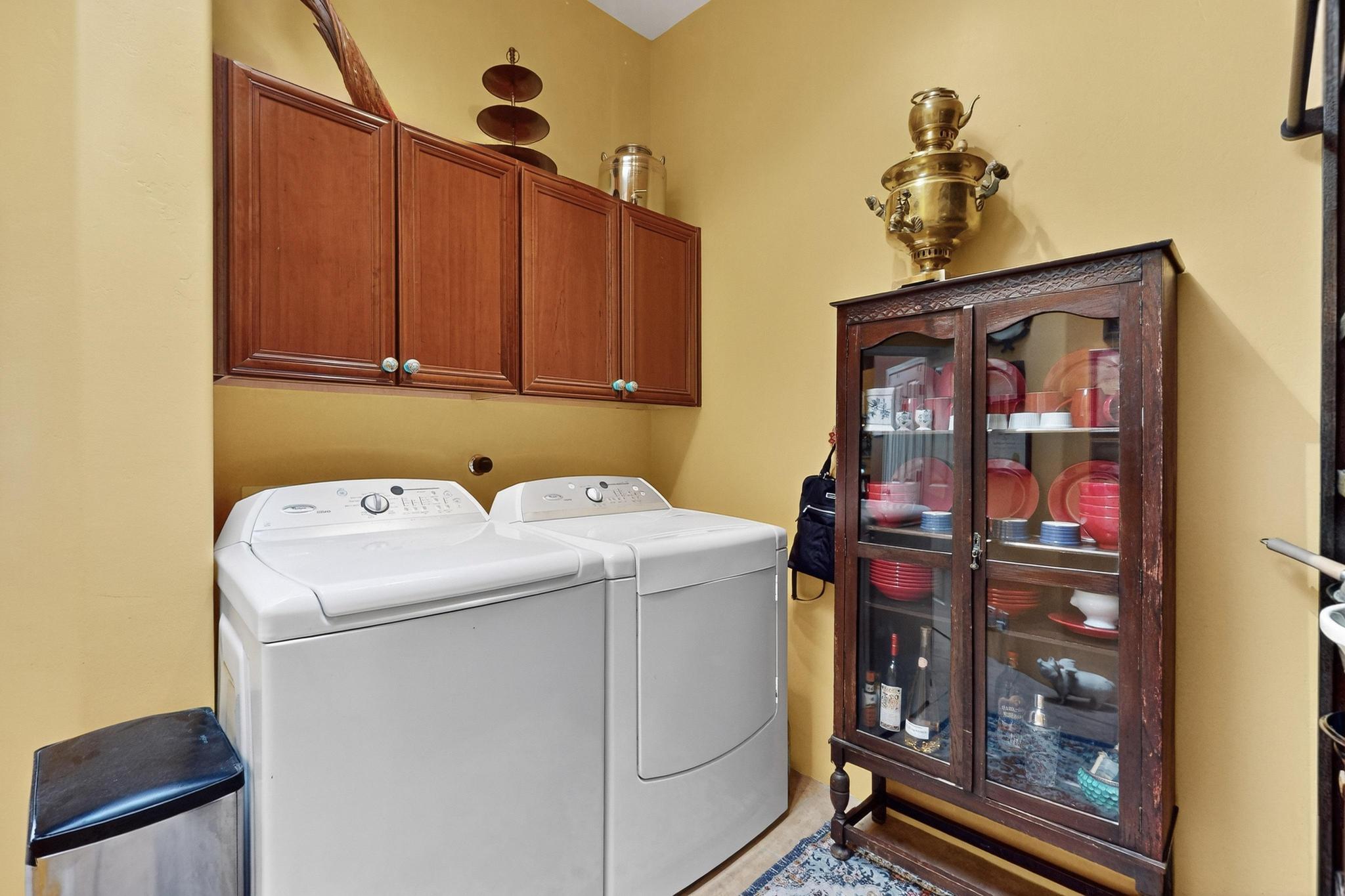 8912 Desert Fox Way NE