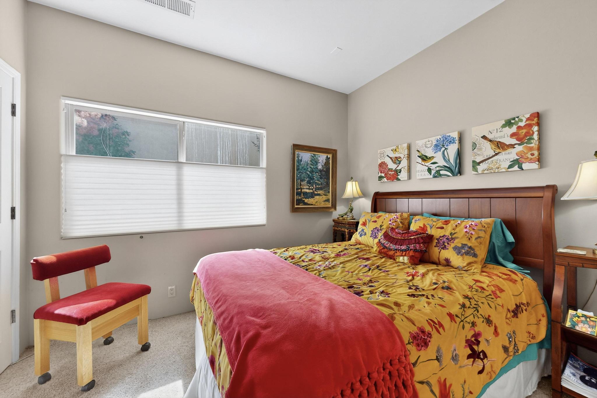 8912 Desert Fox Way NE