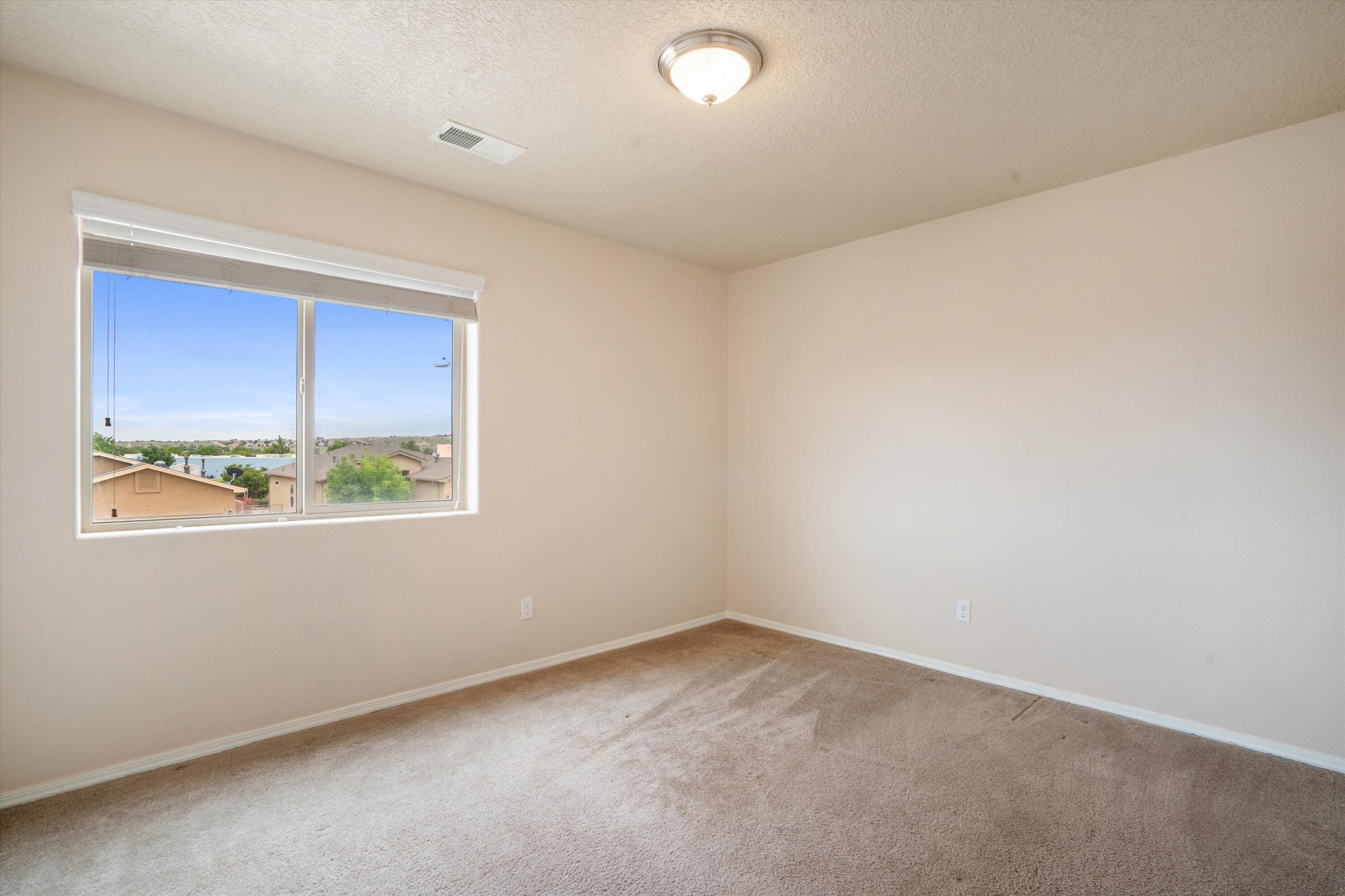1113 JACOBS Drive NE