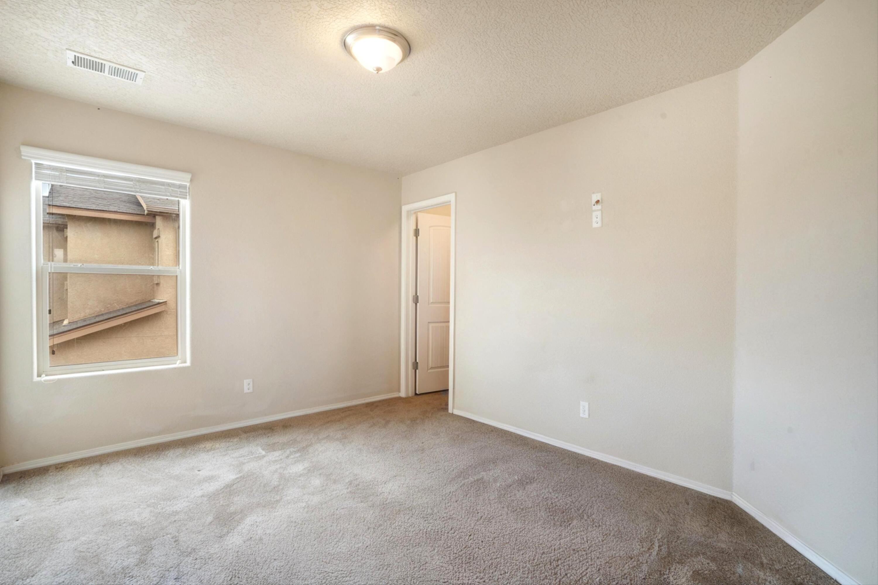 1113 JACOBS Drive NE