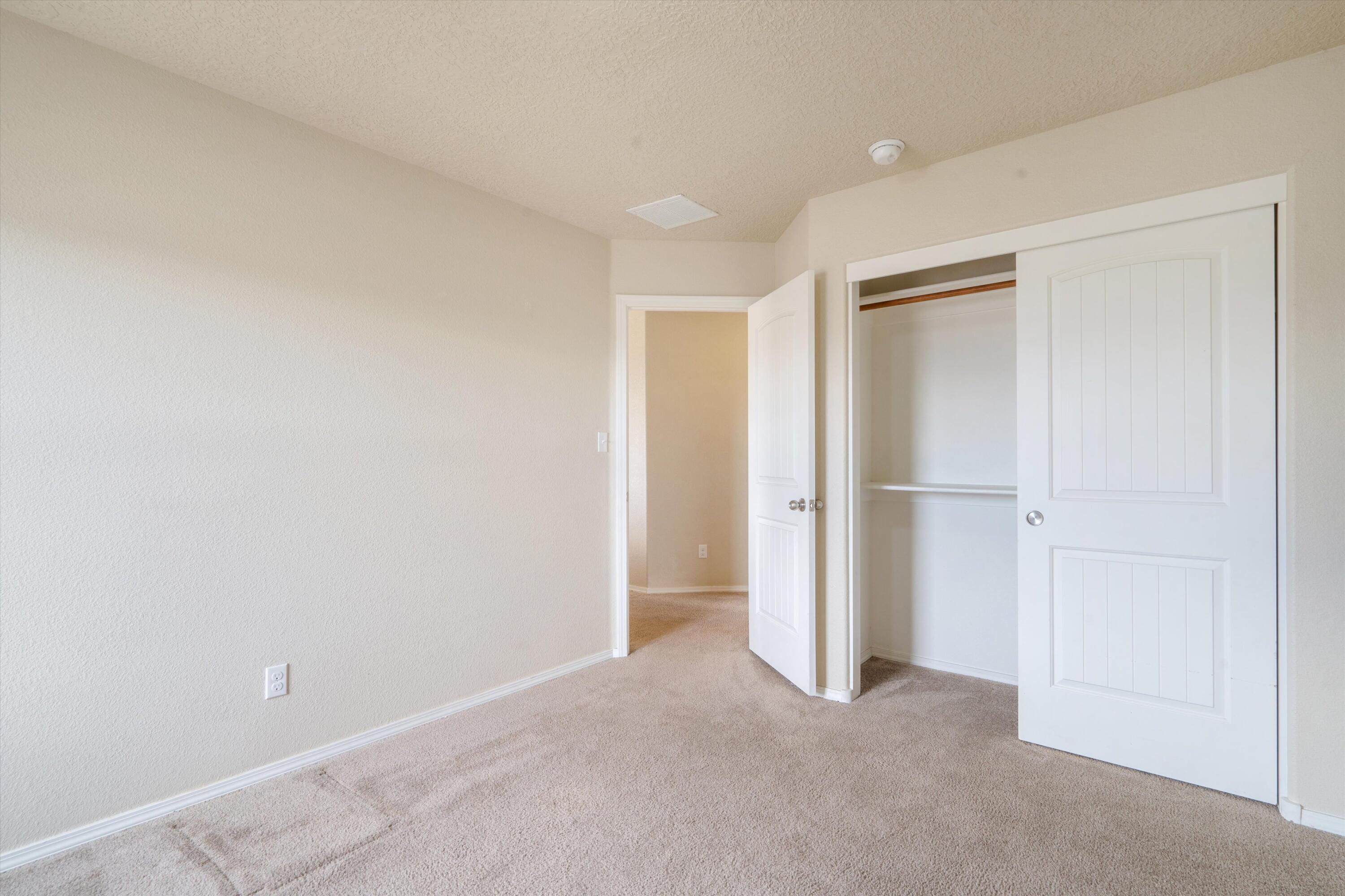 1113 JACOBS Drive NE