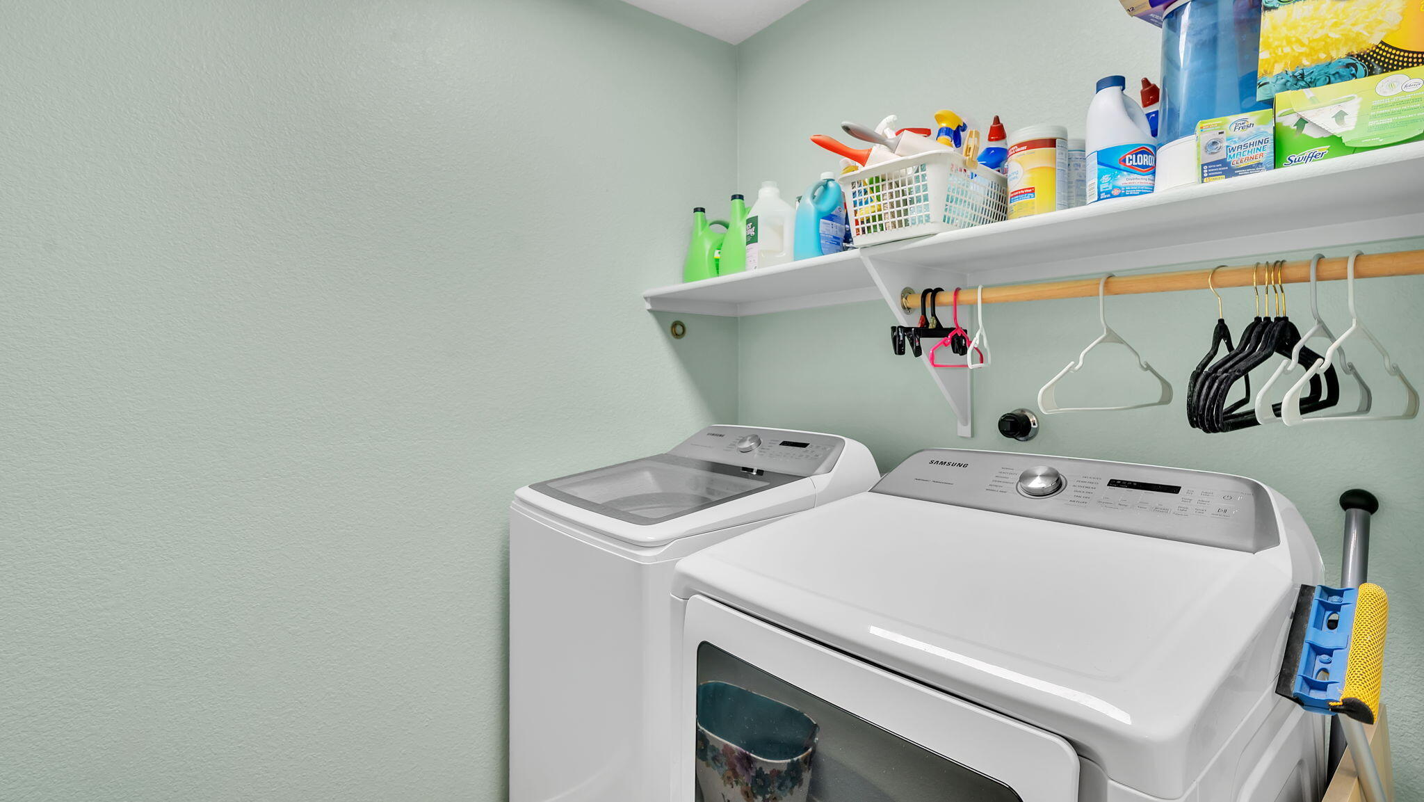 3915 TUNDRA SWAN Court NW