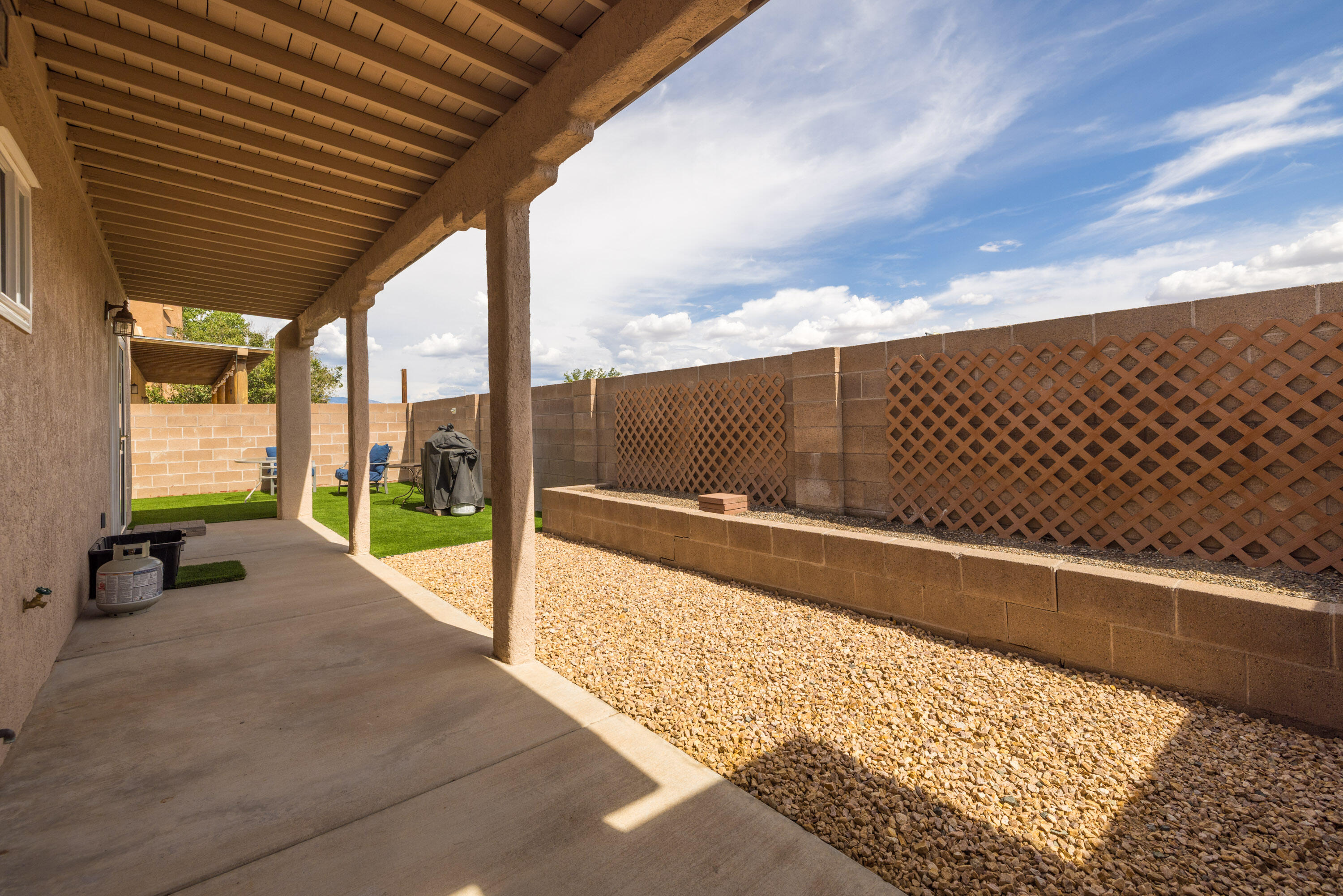 6024 Cardigan Court NW