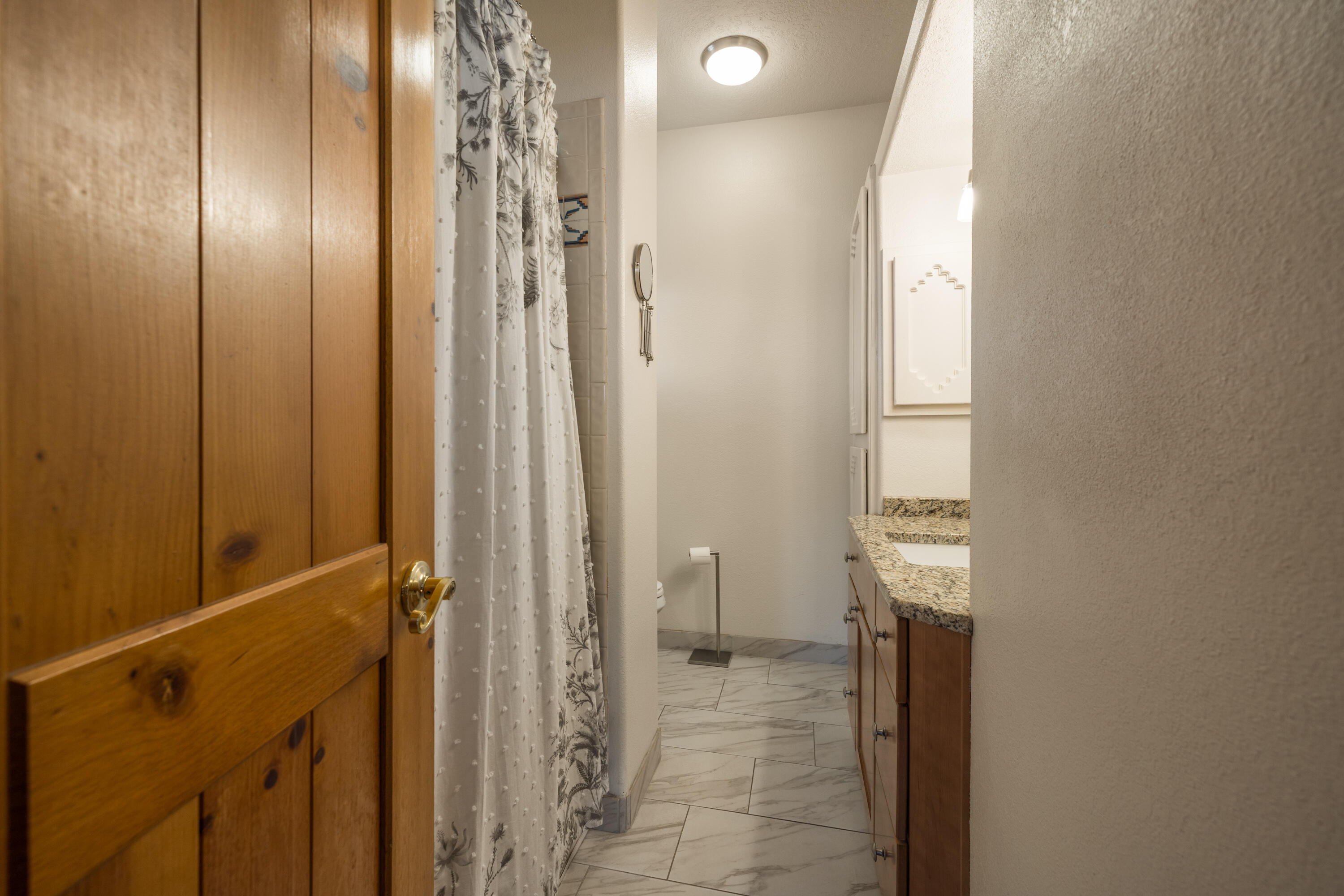 6024 Cardigan Court NW