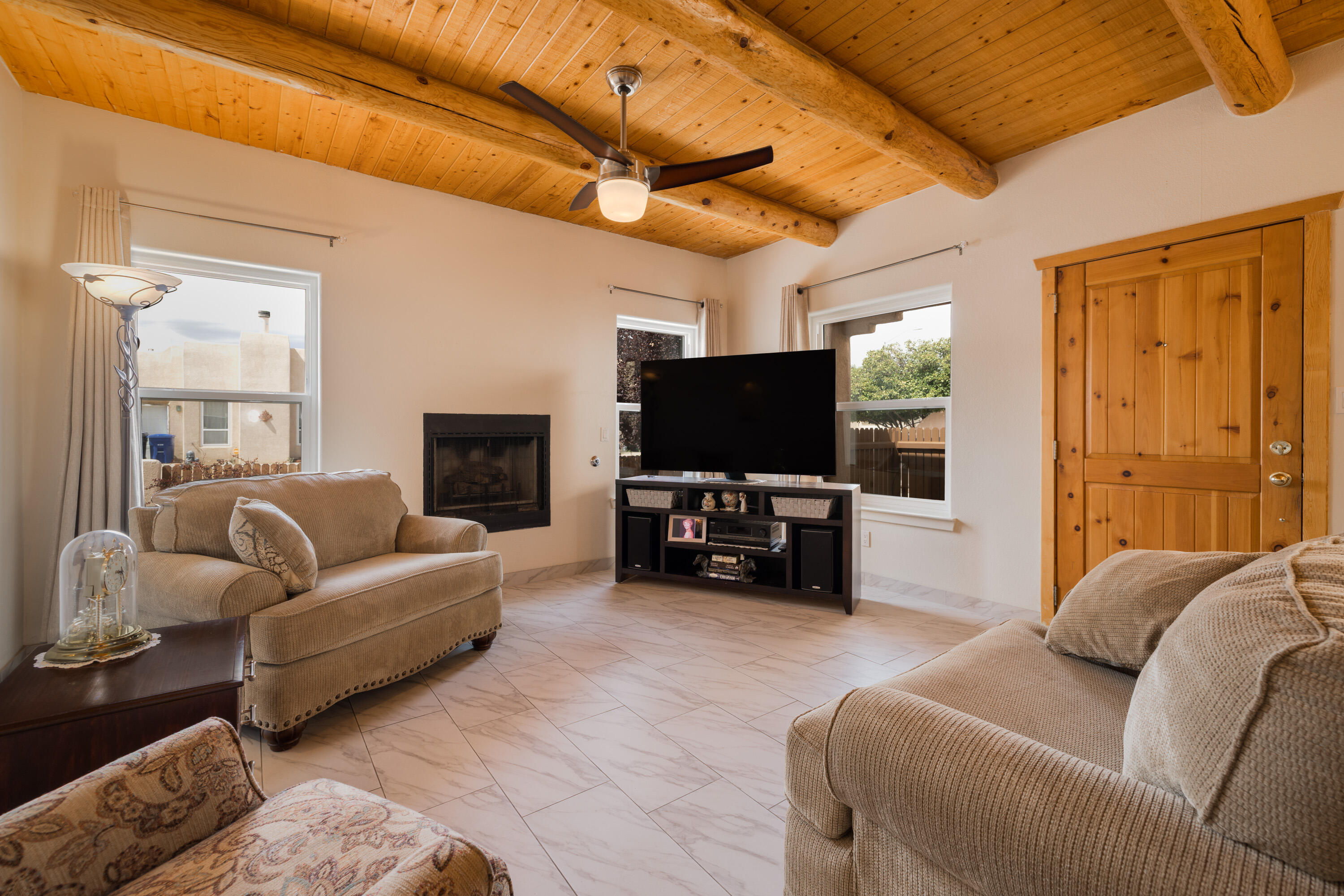 6024 Cardigan Court NW