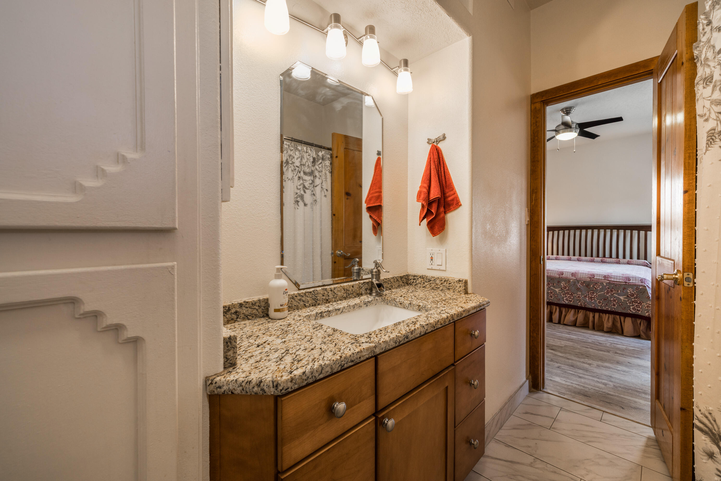 6024 Cardigan Court NW