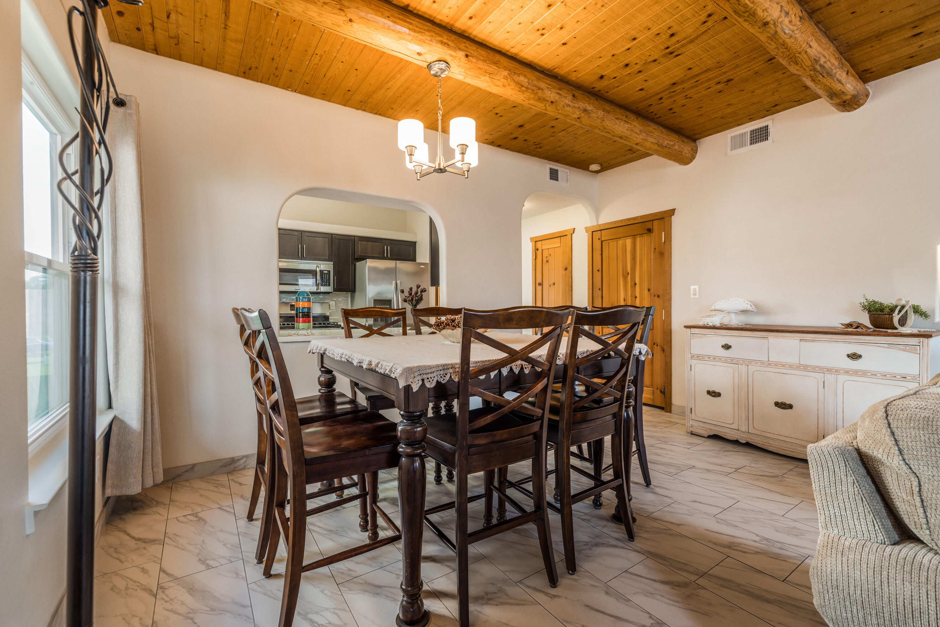 6024 Cardigan Court NW