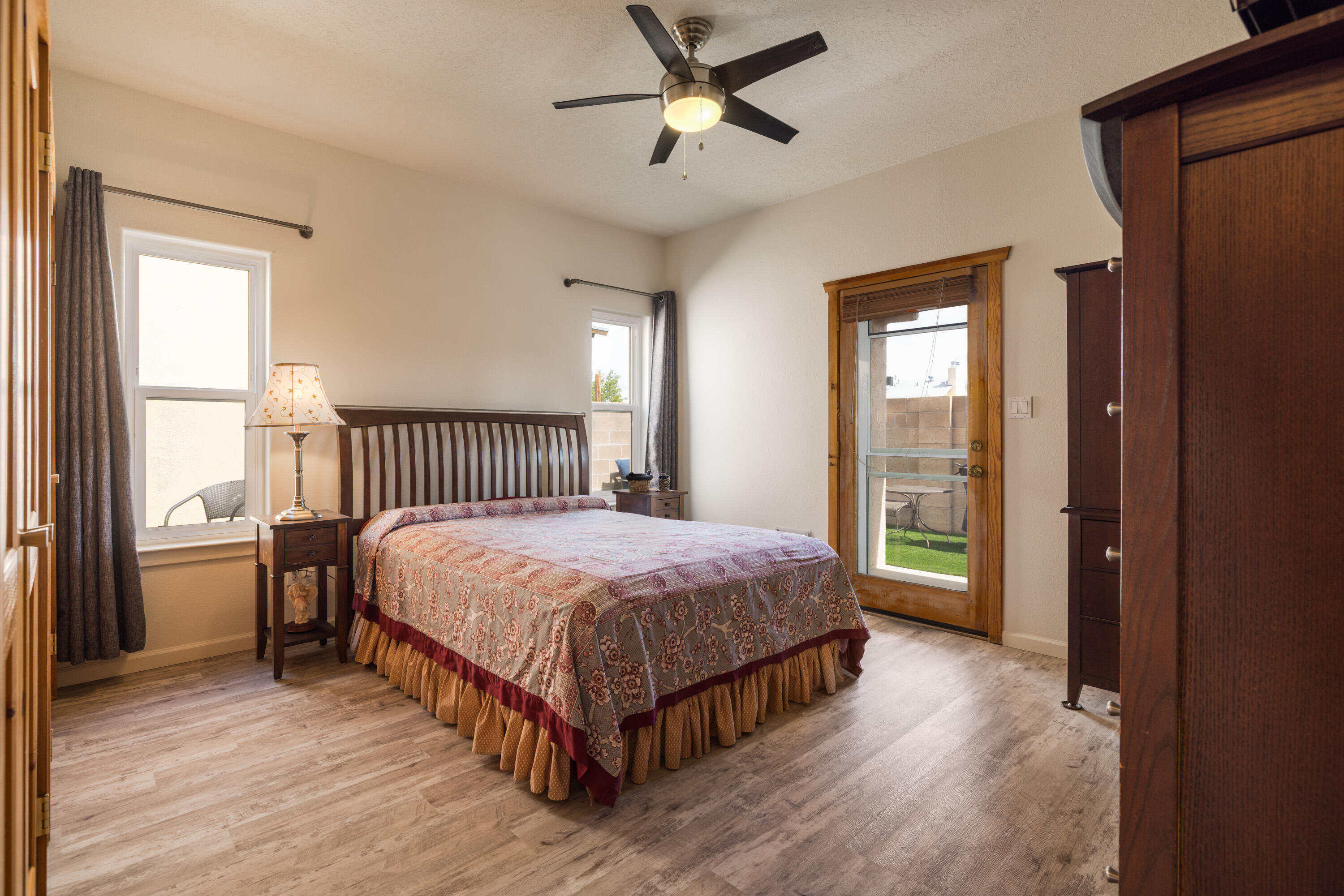 6024 Cardigan Court NW