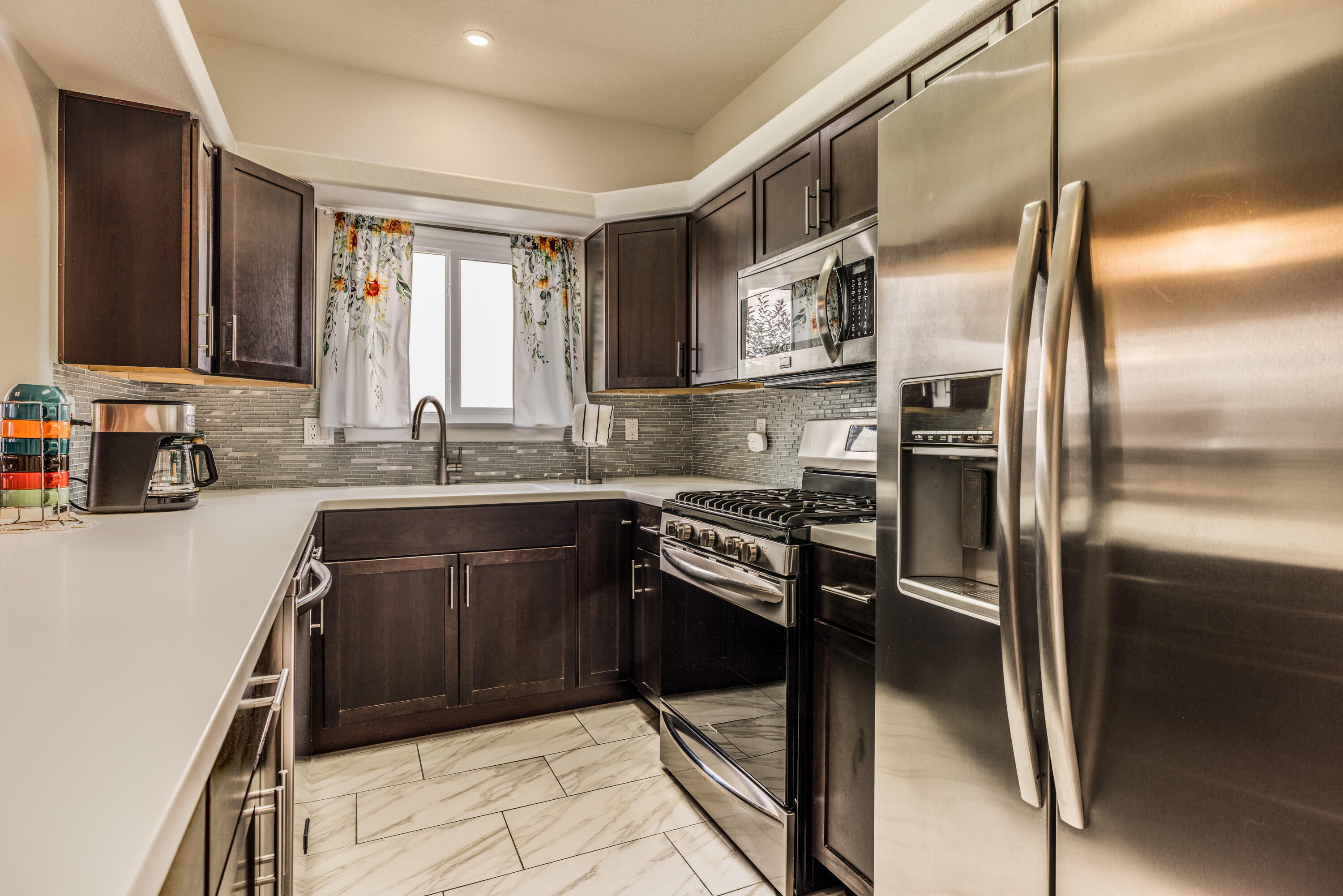 6024 Cardigan Court NW